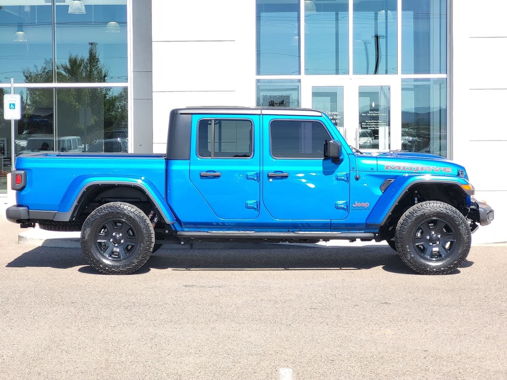 Used 2022 Jeep Gladiator Mojave Truck Crew Cab