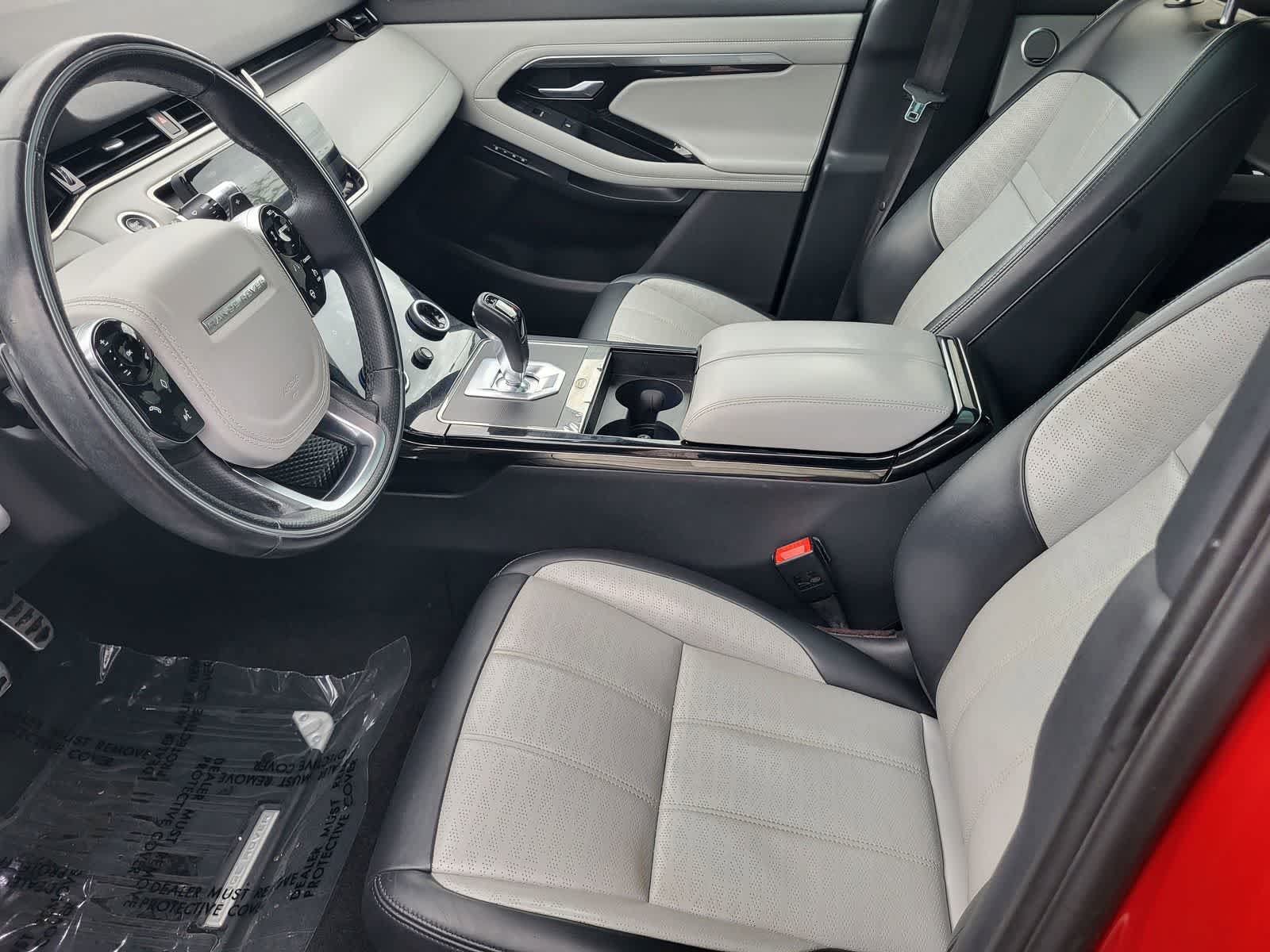 Thumbnail: 2020 Land Rover Range Rover Evoque - 27