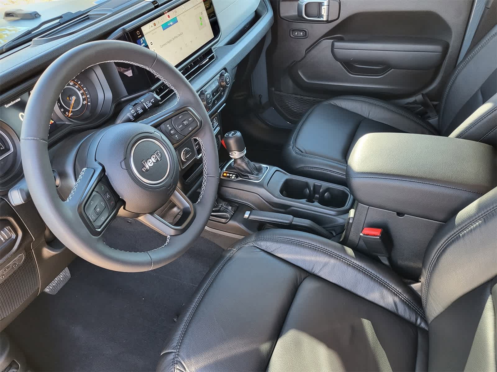 Thumbnail: 2025 Jeep Wrangler - 12