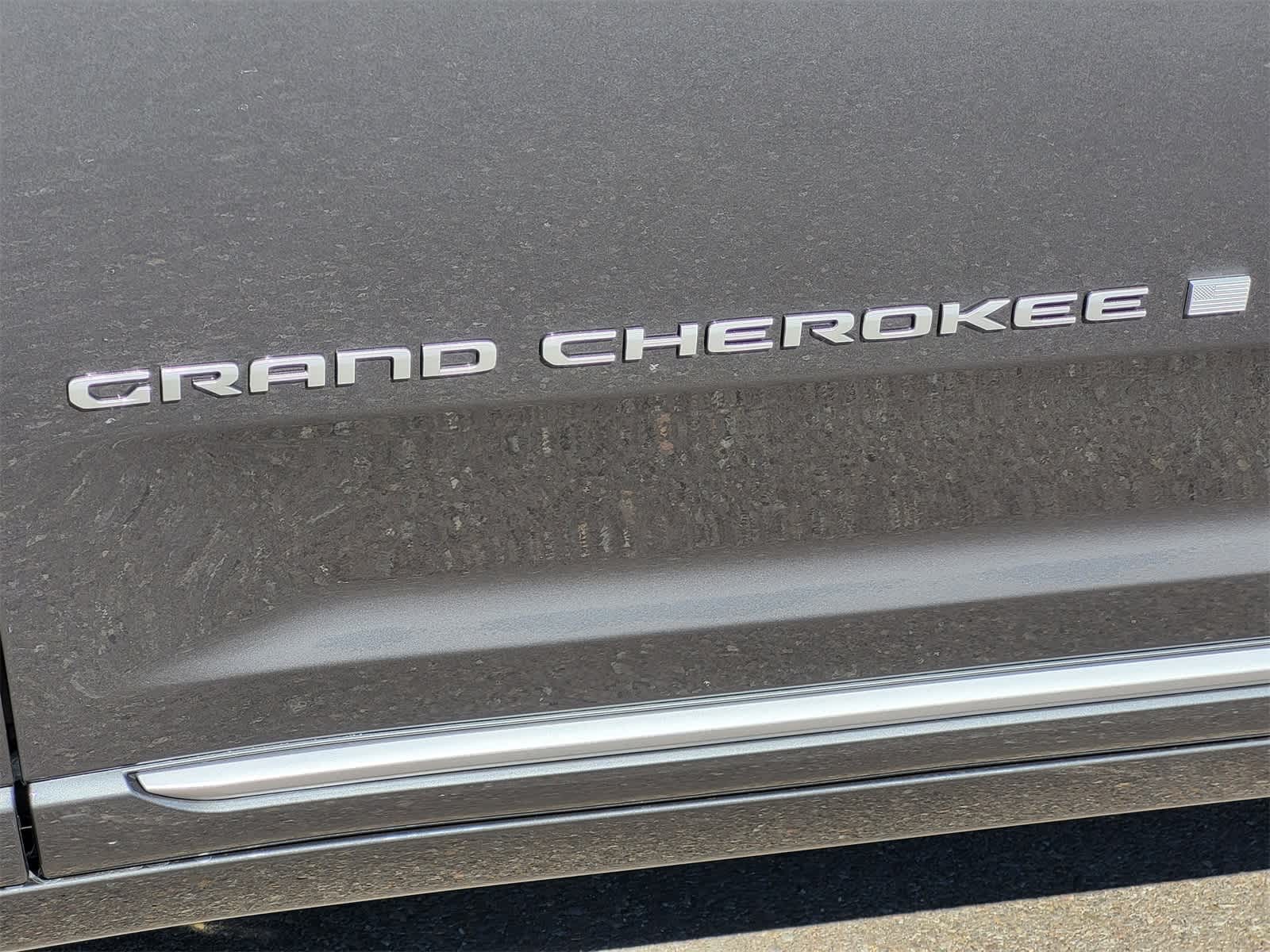 Thumbnail: 2026 Jeep Grand Cherokee L - 10