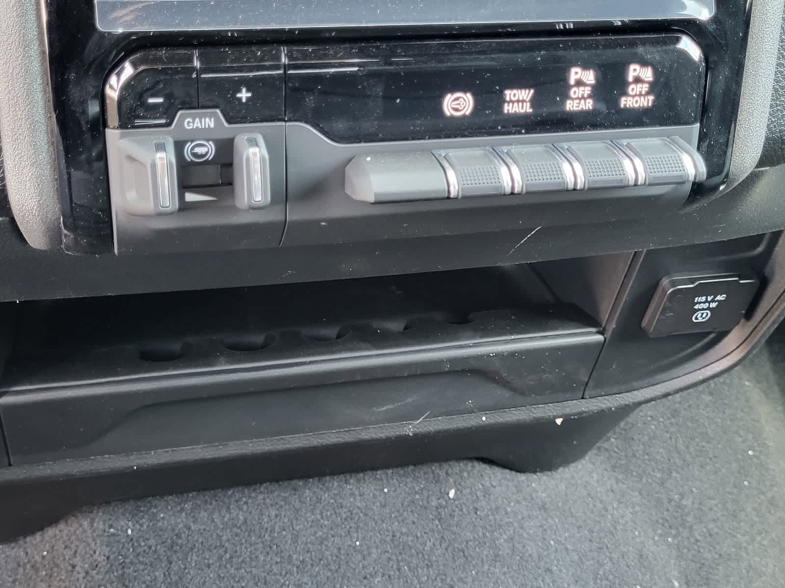 Thumbnail: 2026 RAM 3500 - 19