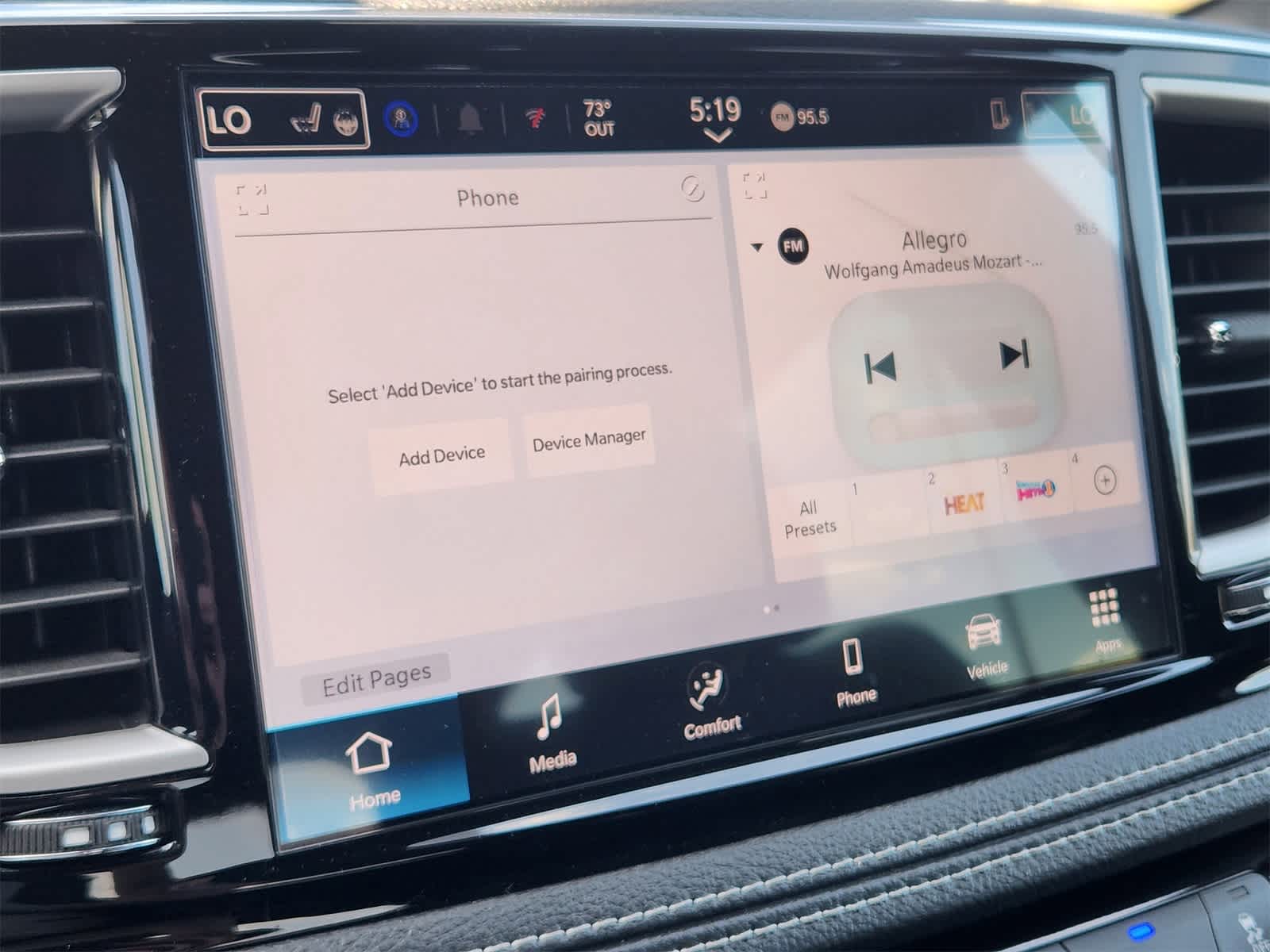 Thumbnail: 2025 Chrysler Pacifica - 14