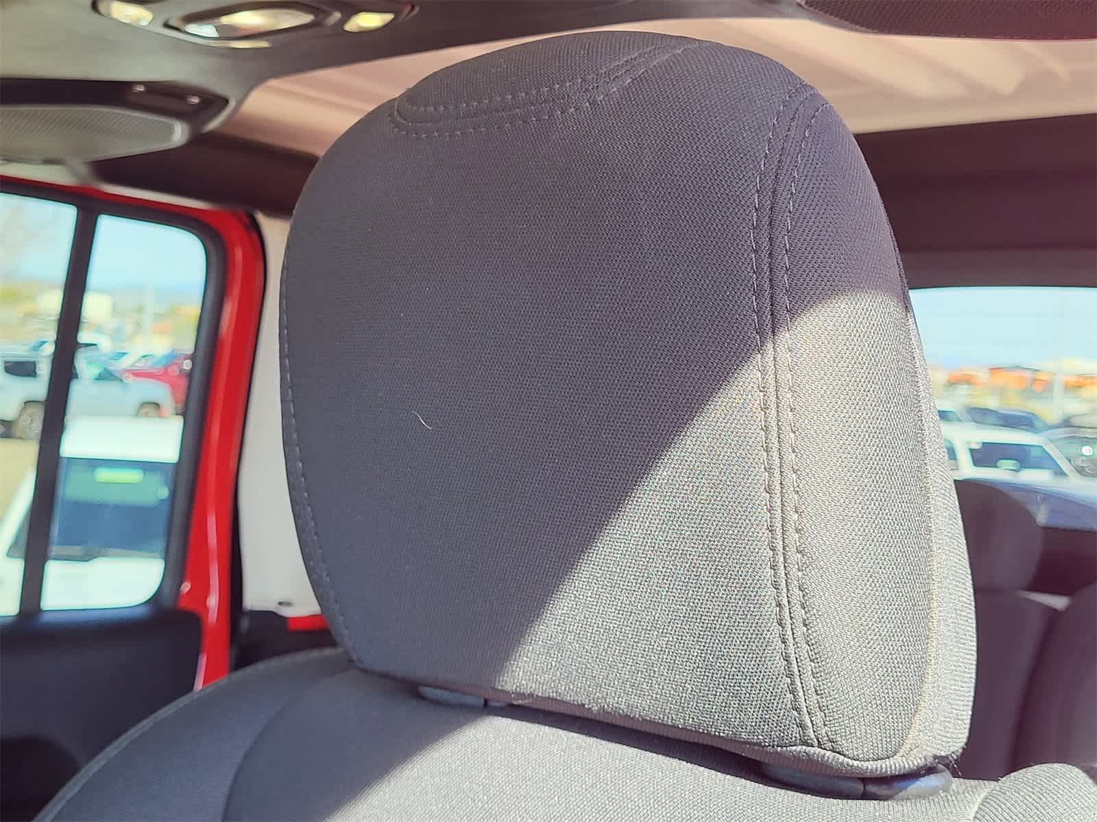 Thumbnail: 2021 Jeep Gladiator - 13