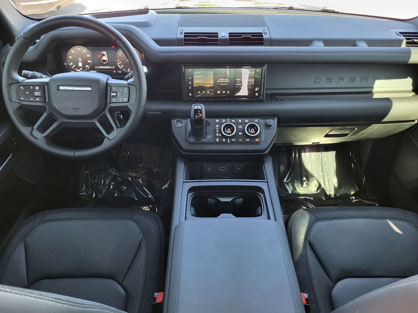 Thumbnail: 2024 Land Rover Defender - 25