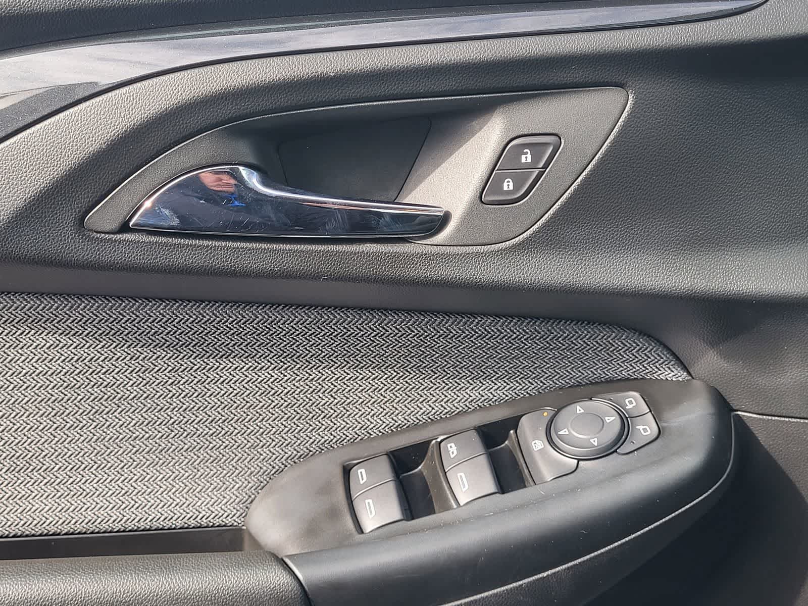 Thumbnail: 2023 Chevrolet TrailBlazer - 21