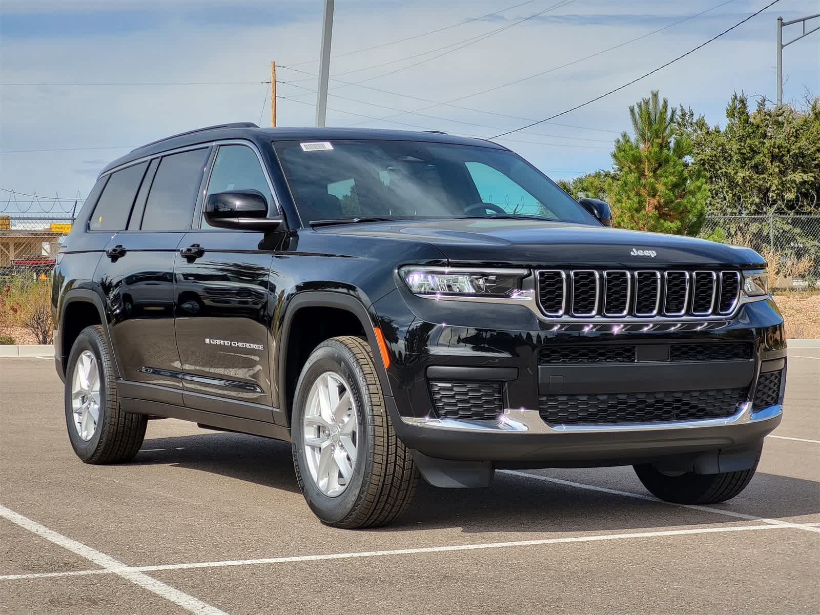 Thumbnail: 2025 Jeep Grand Cherokee L - 2