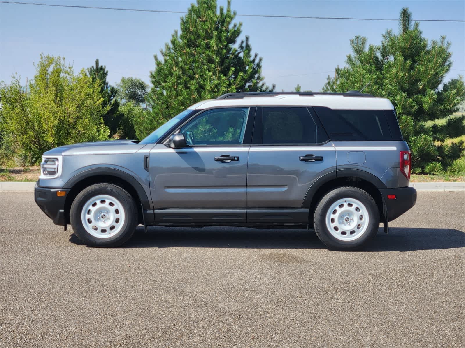 2025 Ford Bronco Sport Heritage photo 3