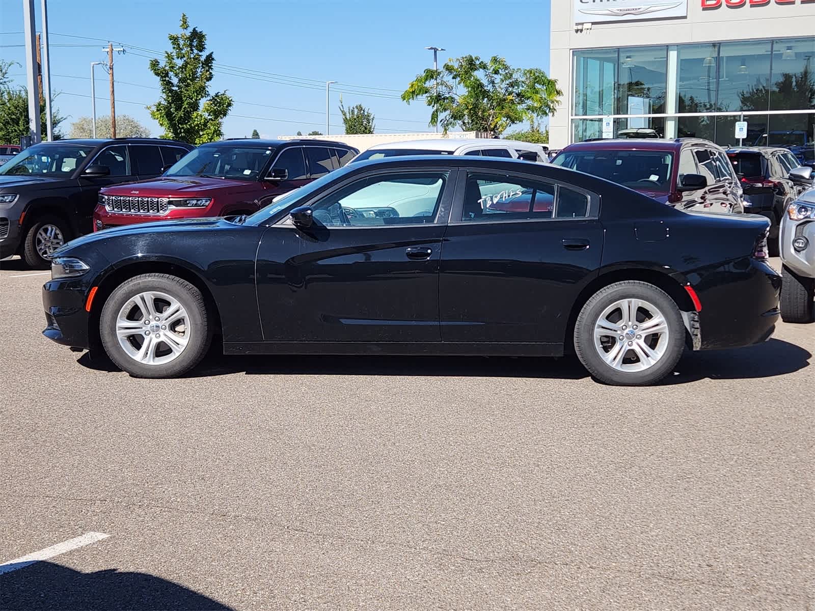 2023 Dodge Charger SXT photo 4