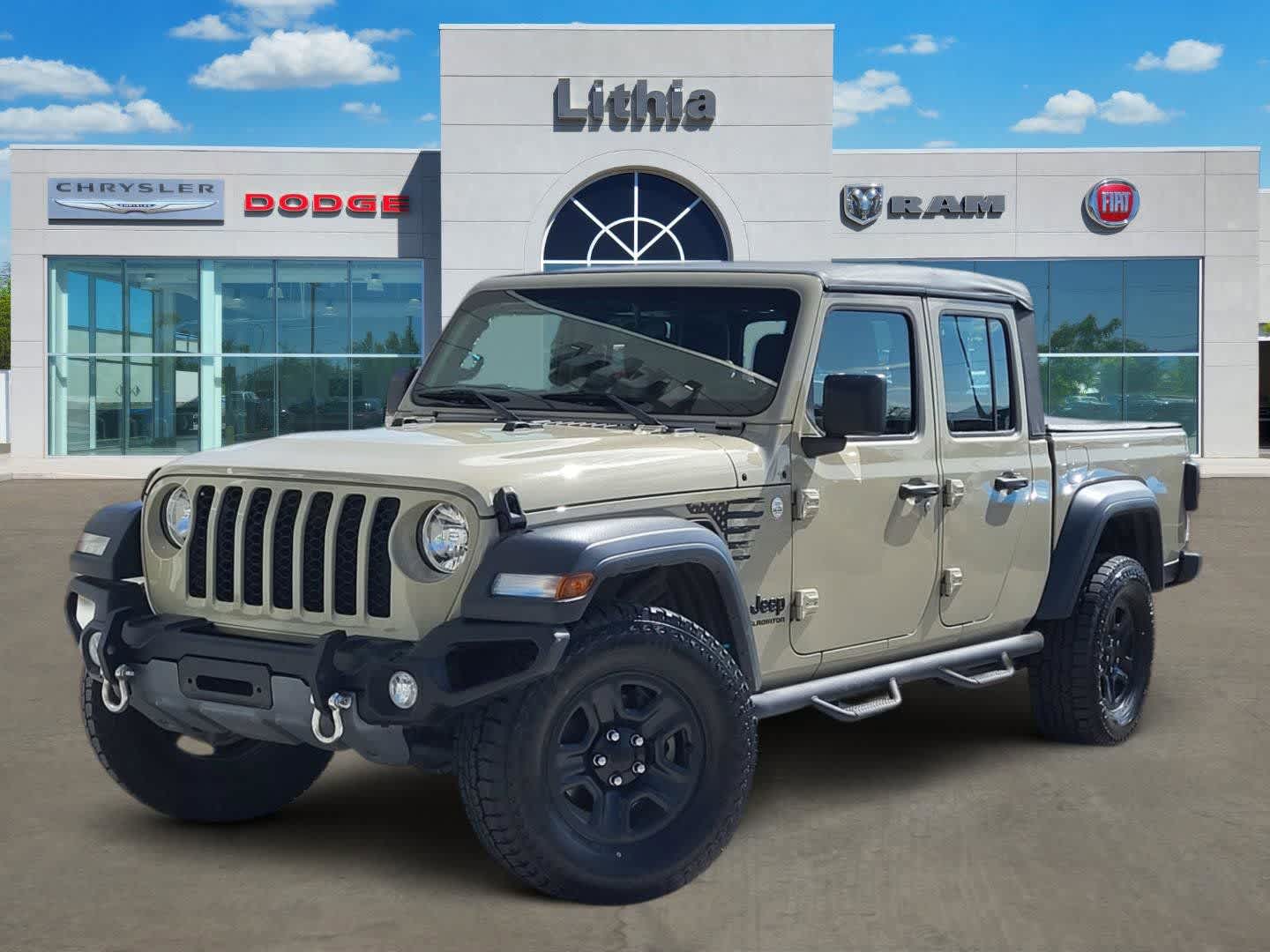 2020 Jeep Gladiator Sport's photo