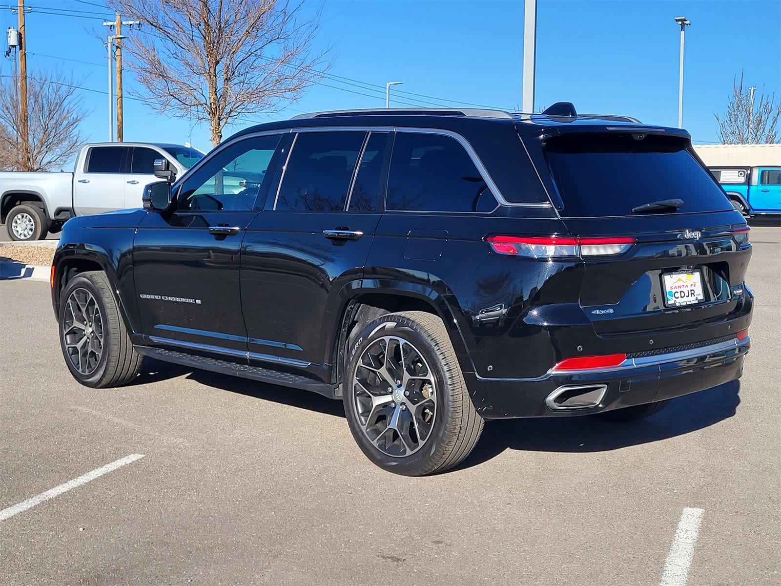 Thumbnail: 2023 Jeep Grand Cherokee - 7