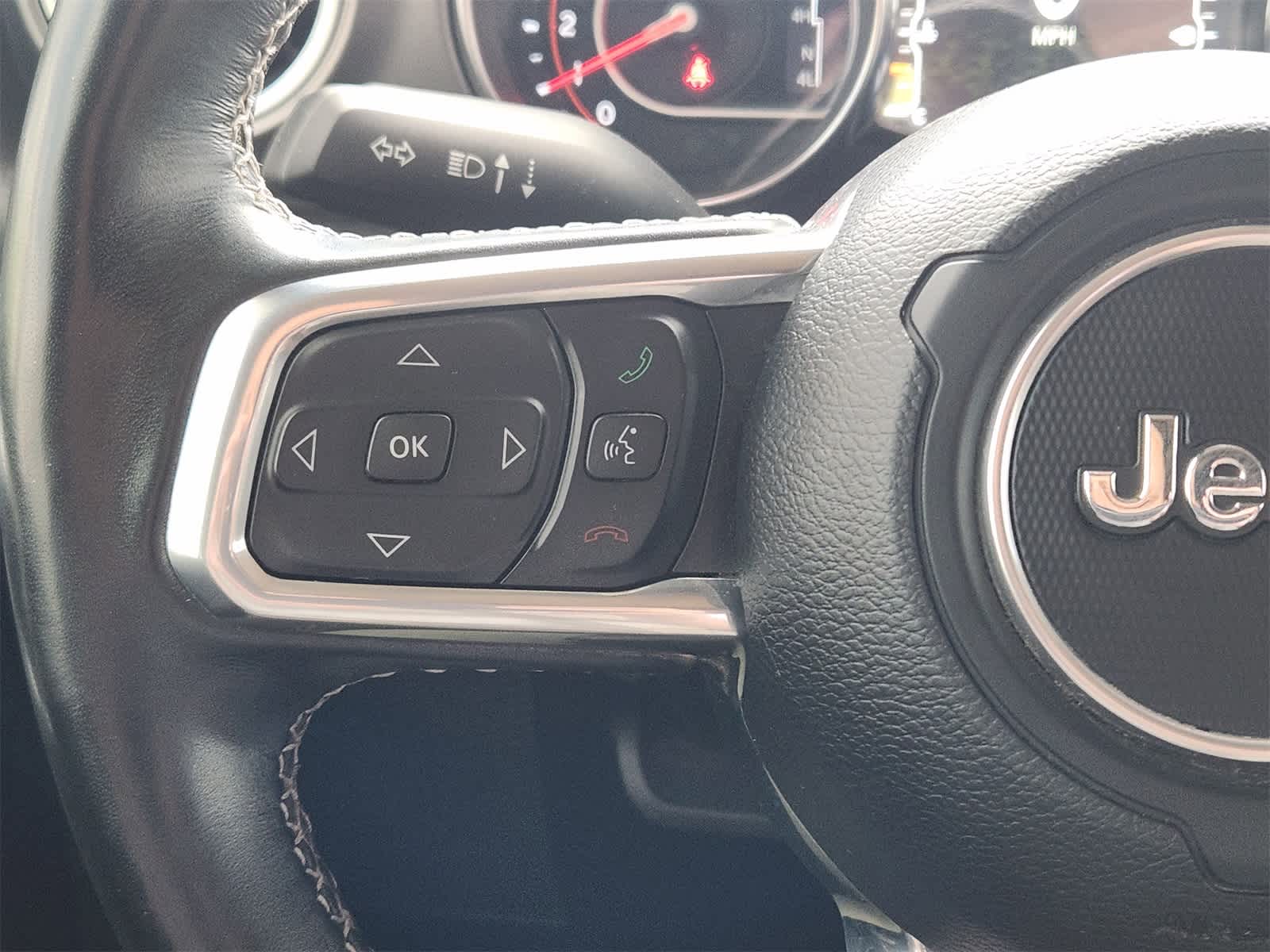 Thumbnail: 2021 Jeep Wrangler - 25