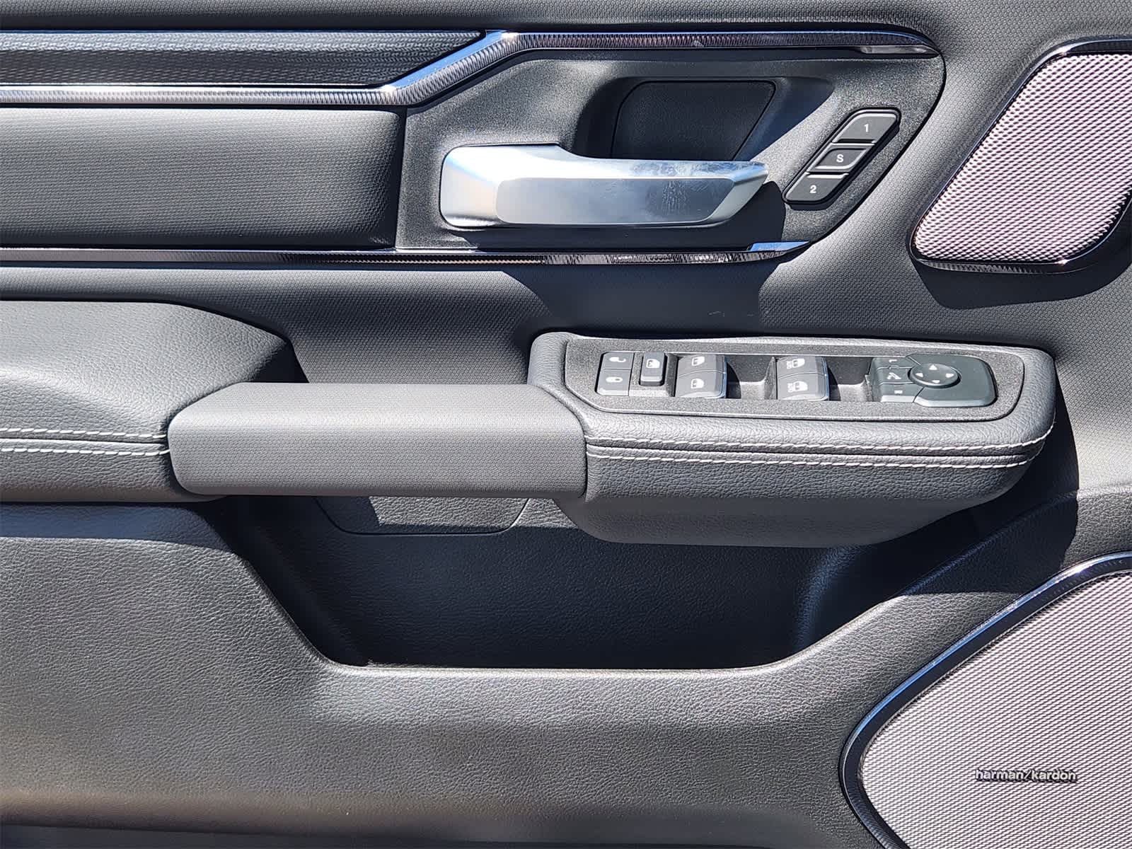 Thumbnail: 2026 RAM 1500 - 19