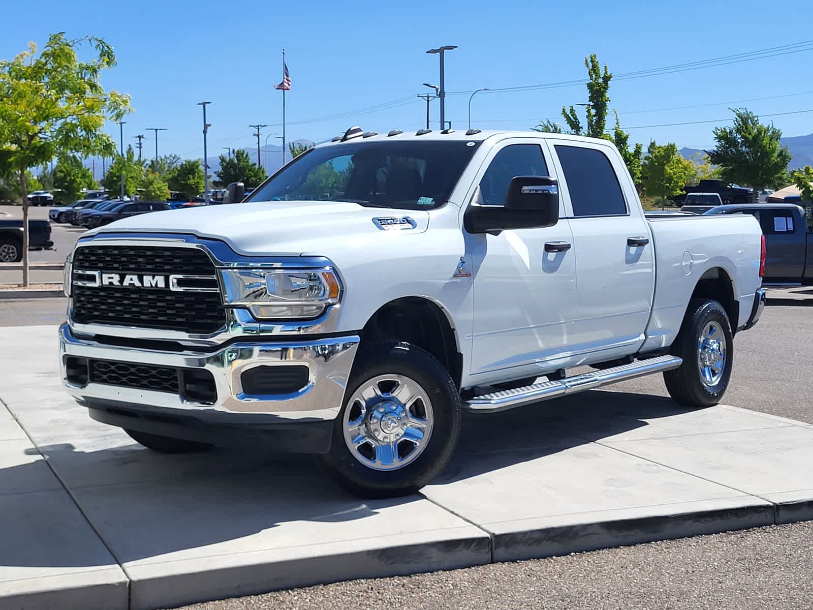 2024 RAM 3500 Tradesman 4X4 Crew Cab SWB's photo