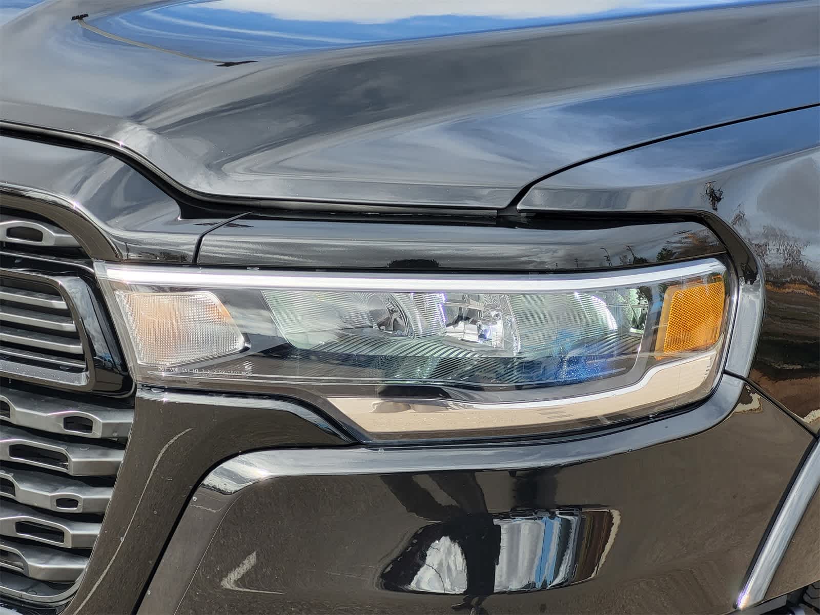 Thumbnail: 2026 RAM 1500 - 5