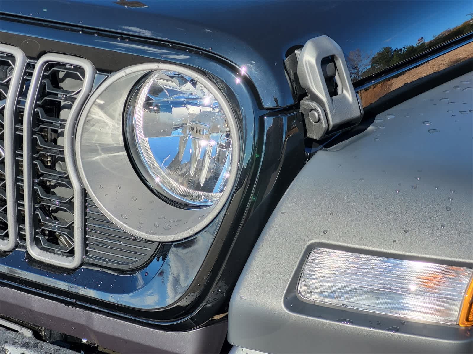 Thumbnail: 2026 Jeep Wrangler - 5