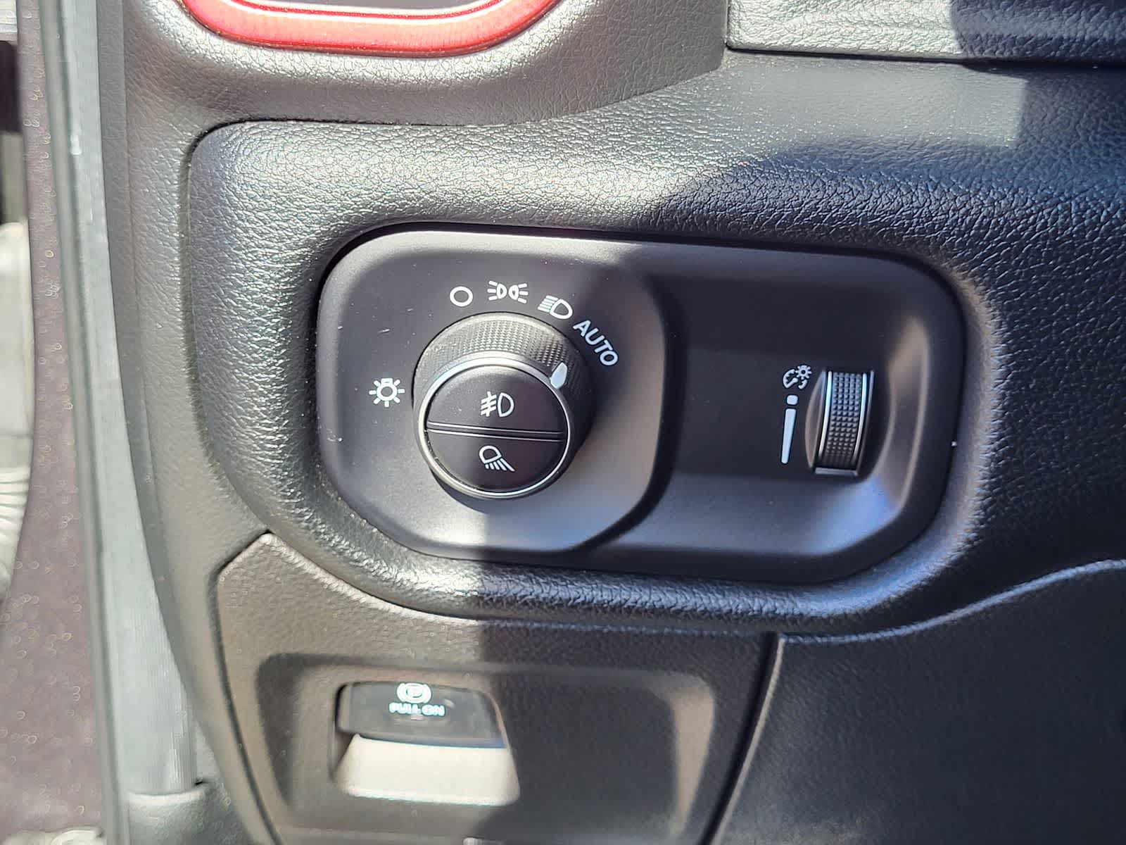 Thumbnail: 2022 RAM 1500 - 25