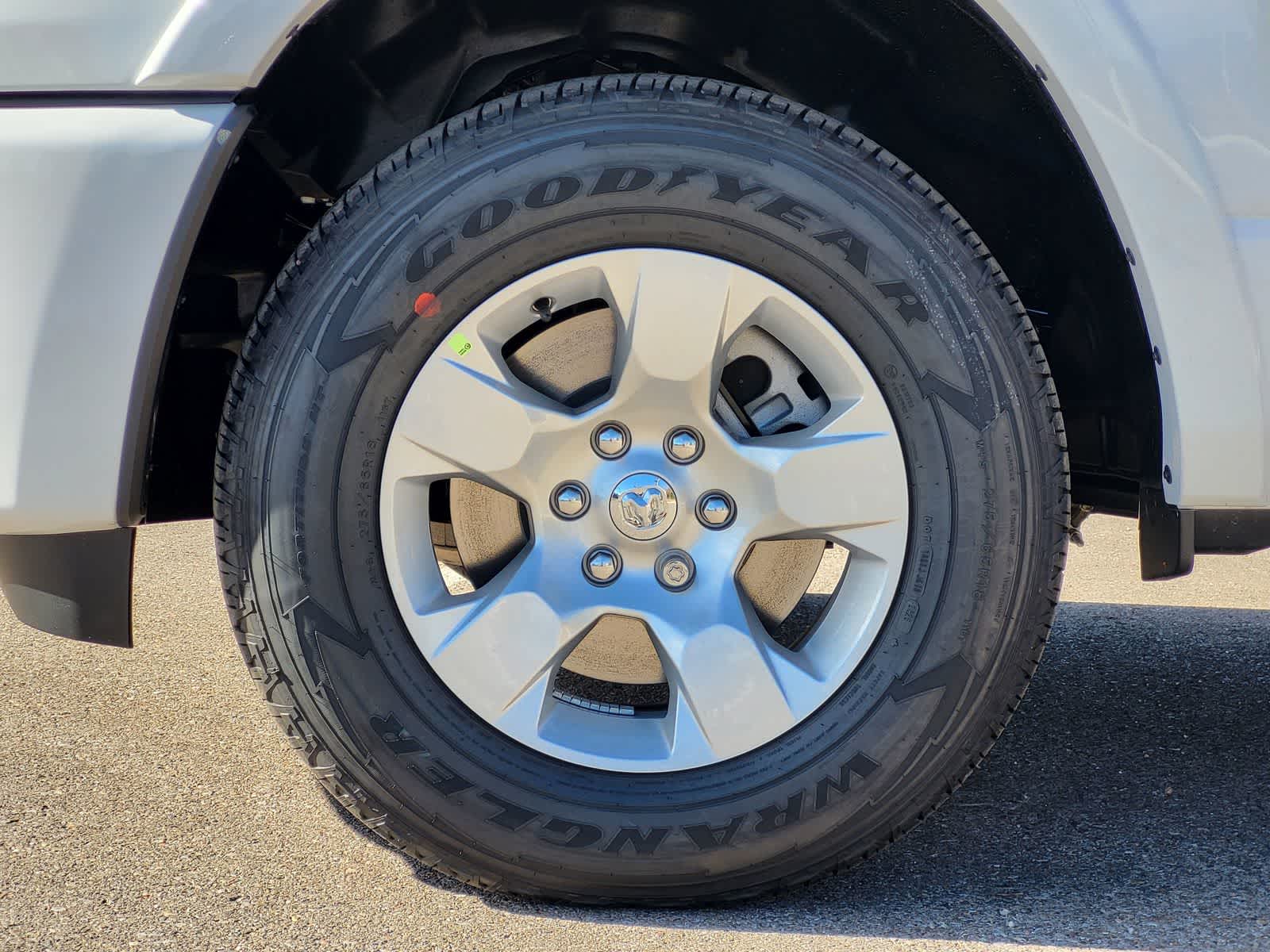 Thumbnail: 2026 RAM 1500 - 7