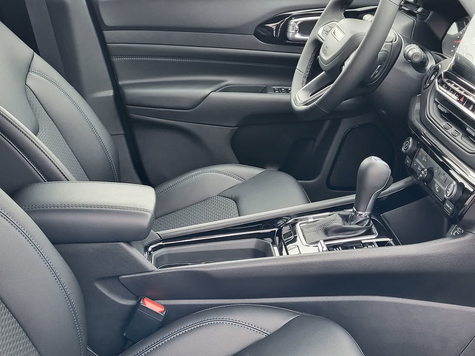 Thumbnail: 2026 Jeep Compass - 23