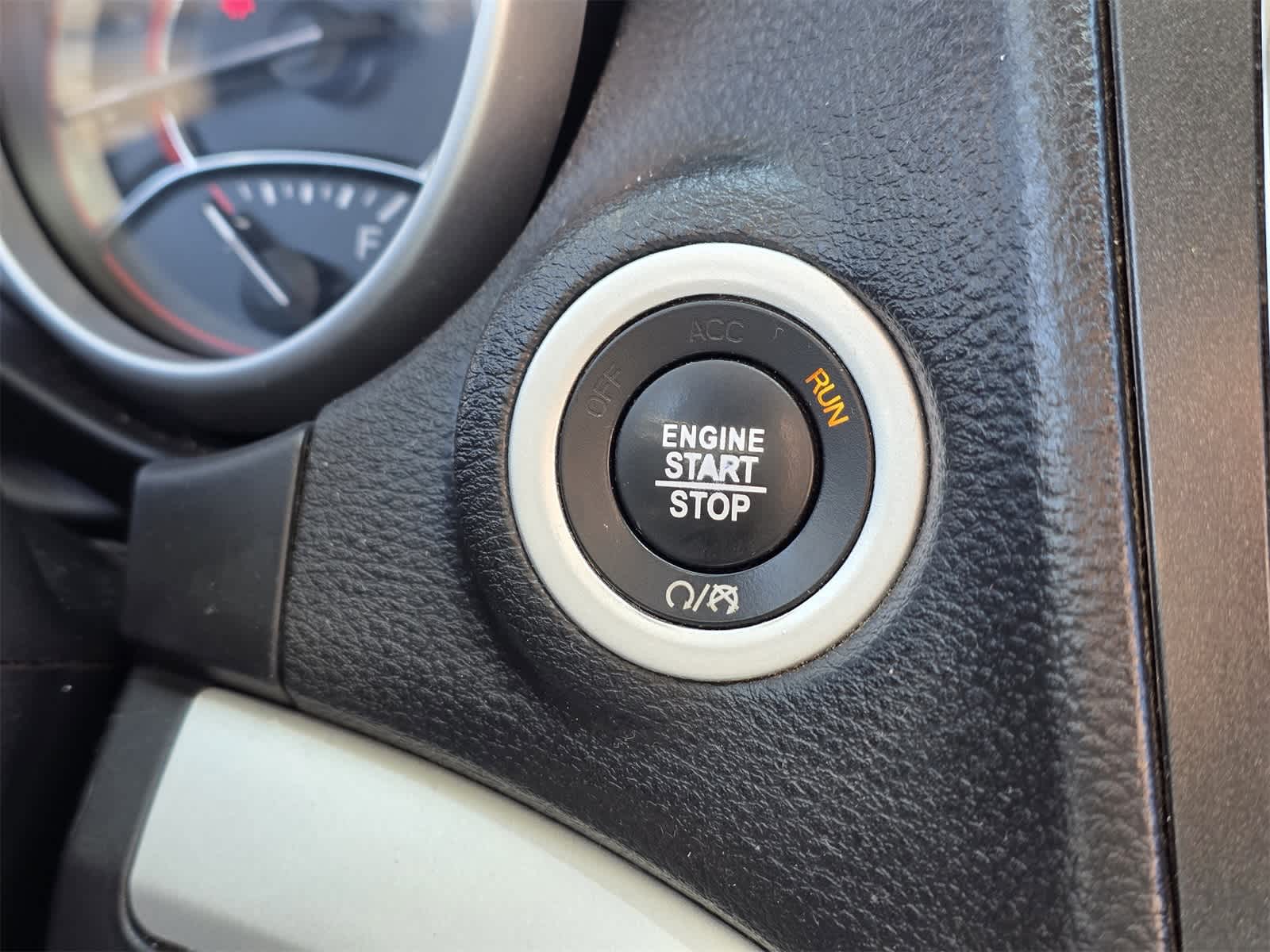 Thumbnail: 2018 Dodge Journey - 22