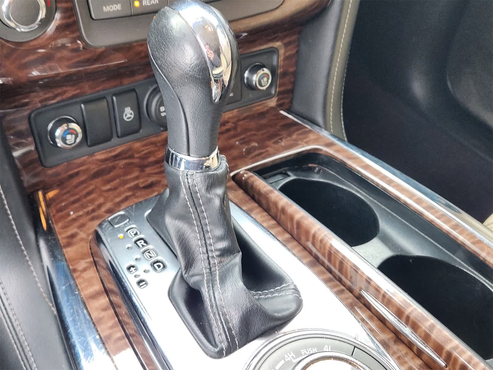 Thumbnail: 2017 Nissan Armada - 23