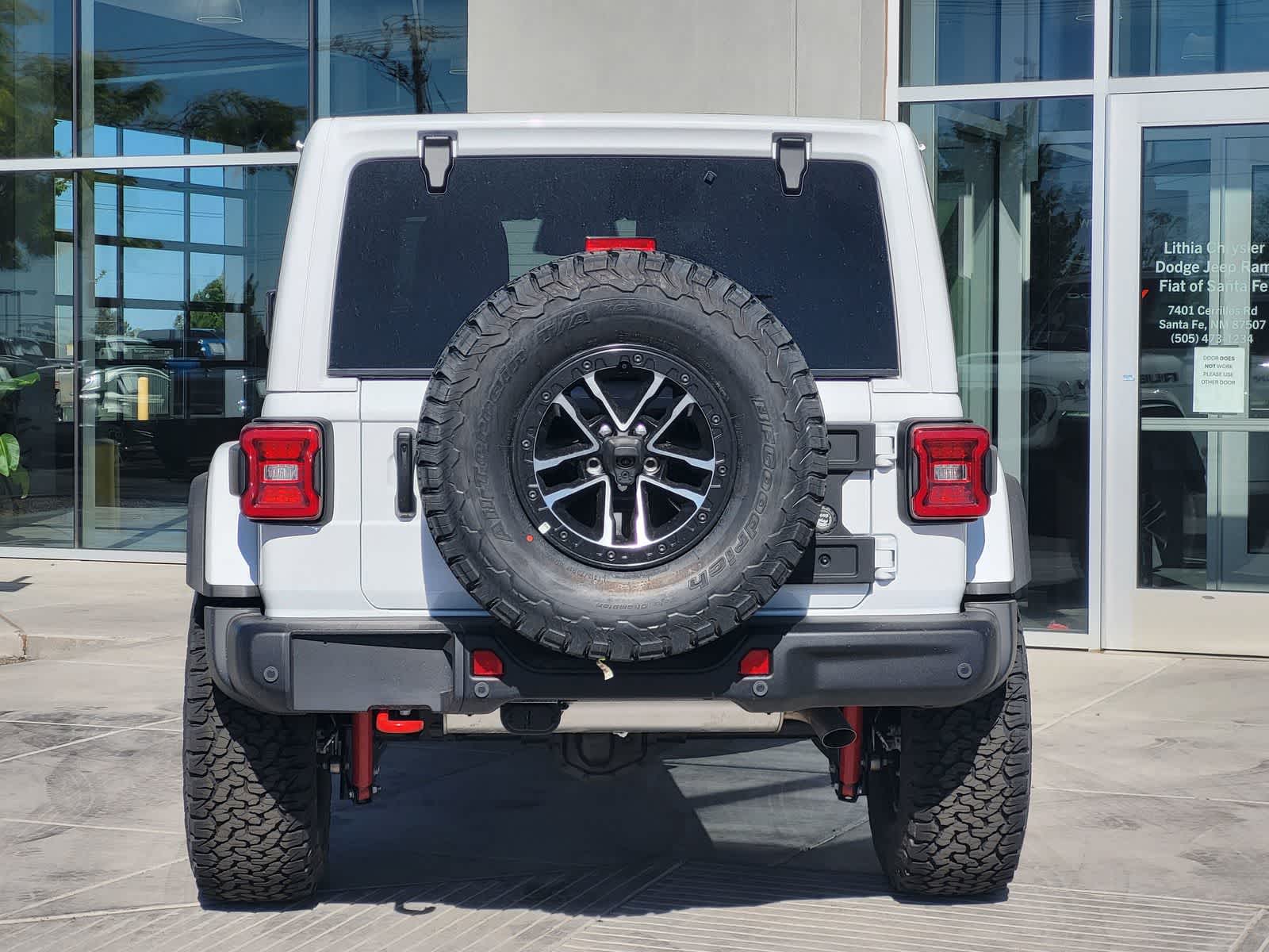 Thumbnail: 2026 Jeep Wrangler - 5