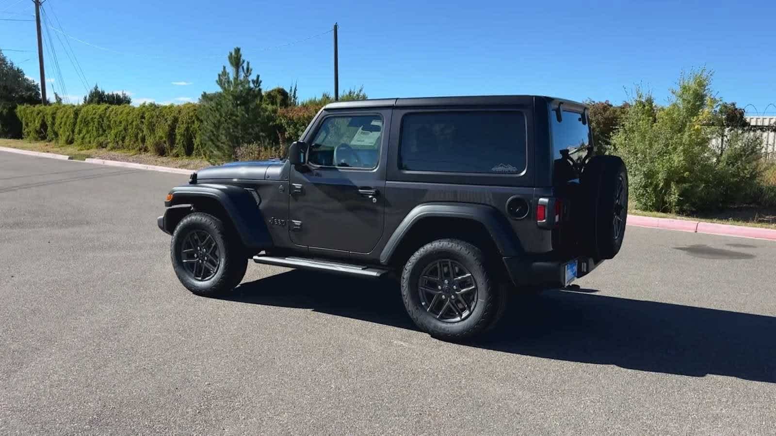 Thumbnail: 2024 Jeep Wrangler - 8