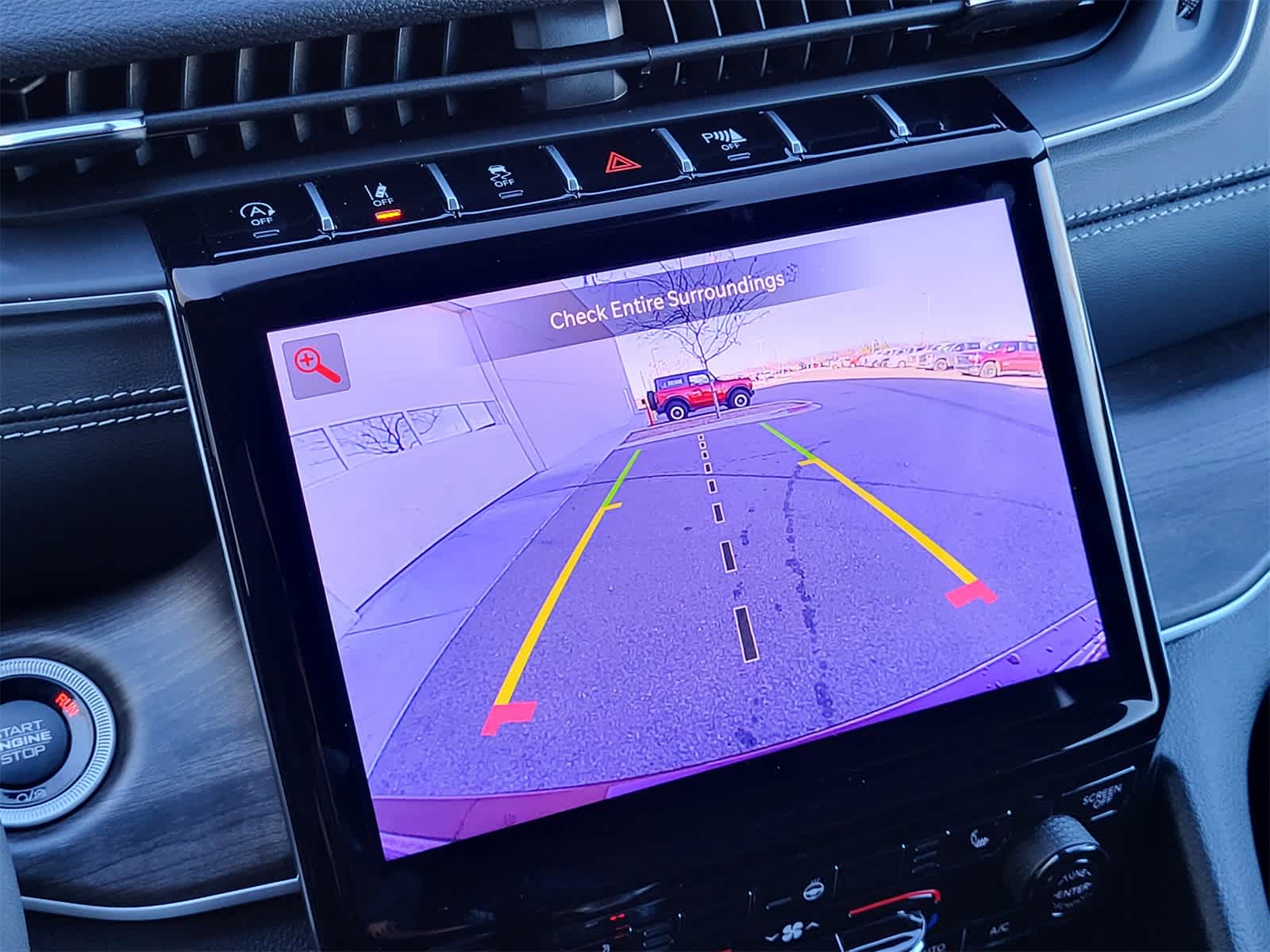 Thumbnail: 2025 Jeep Grand Cherokee - 12