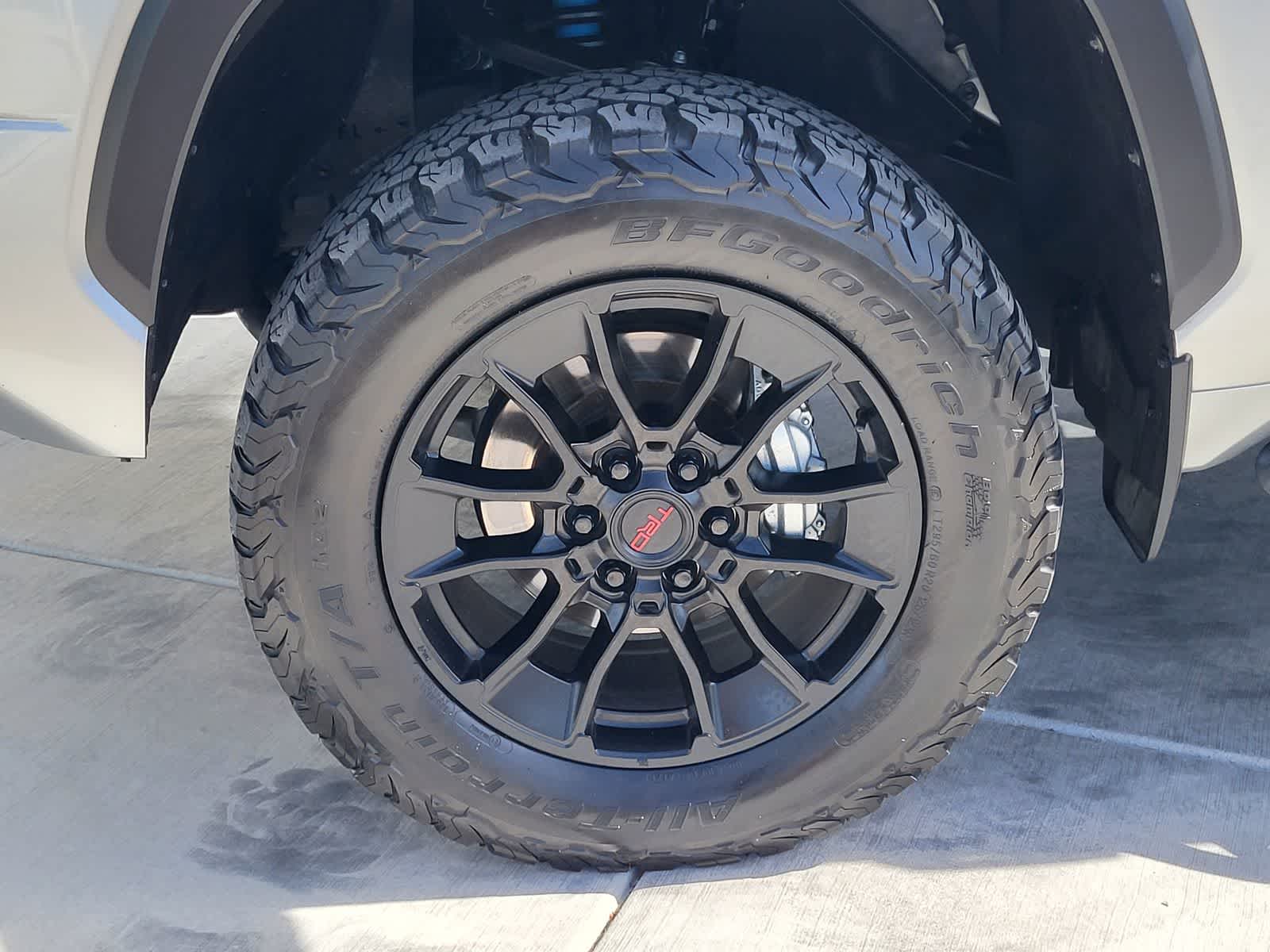 Thumbnail: 2023 Toyota Tundra - 9