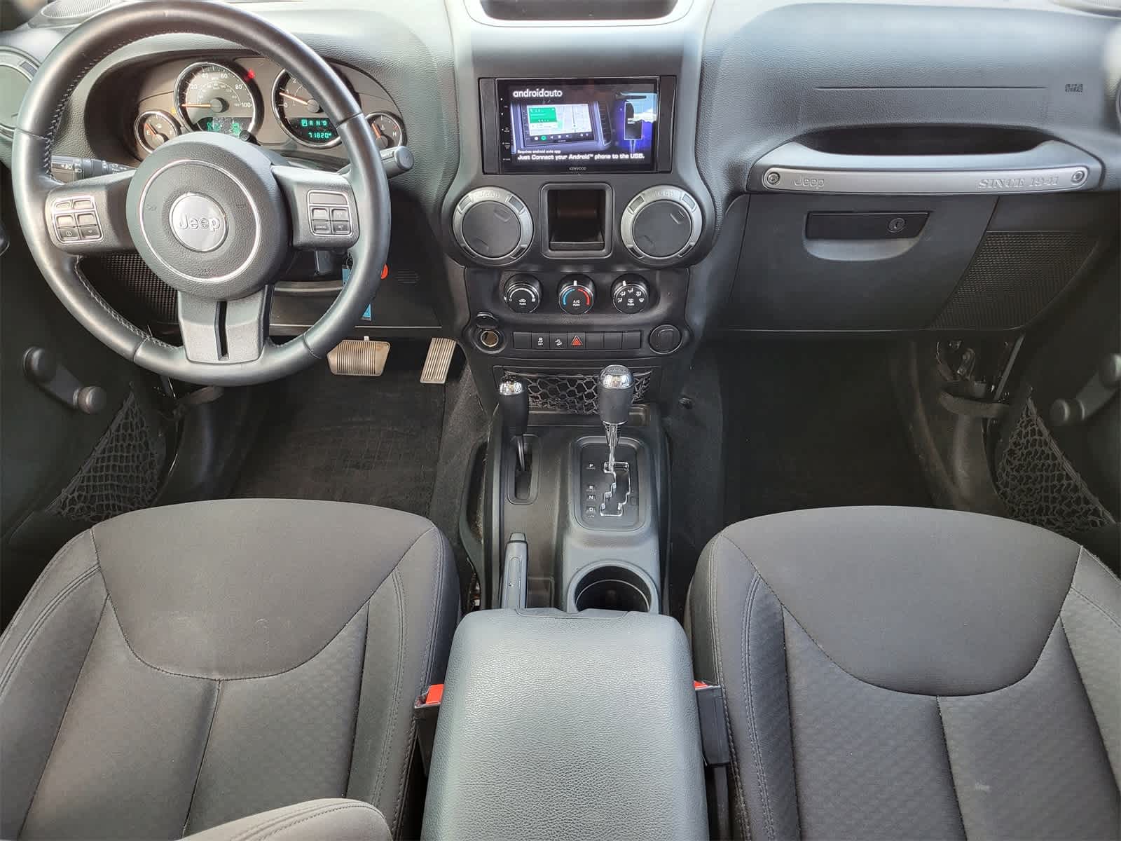 Thumbnail: 2016 Jeep Wrangler - 23