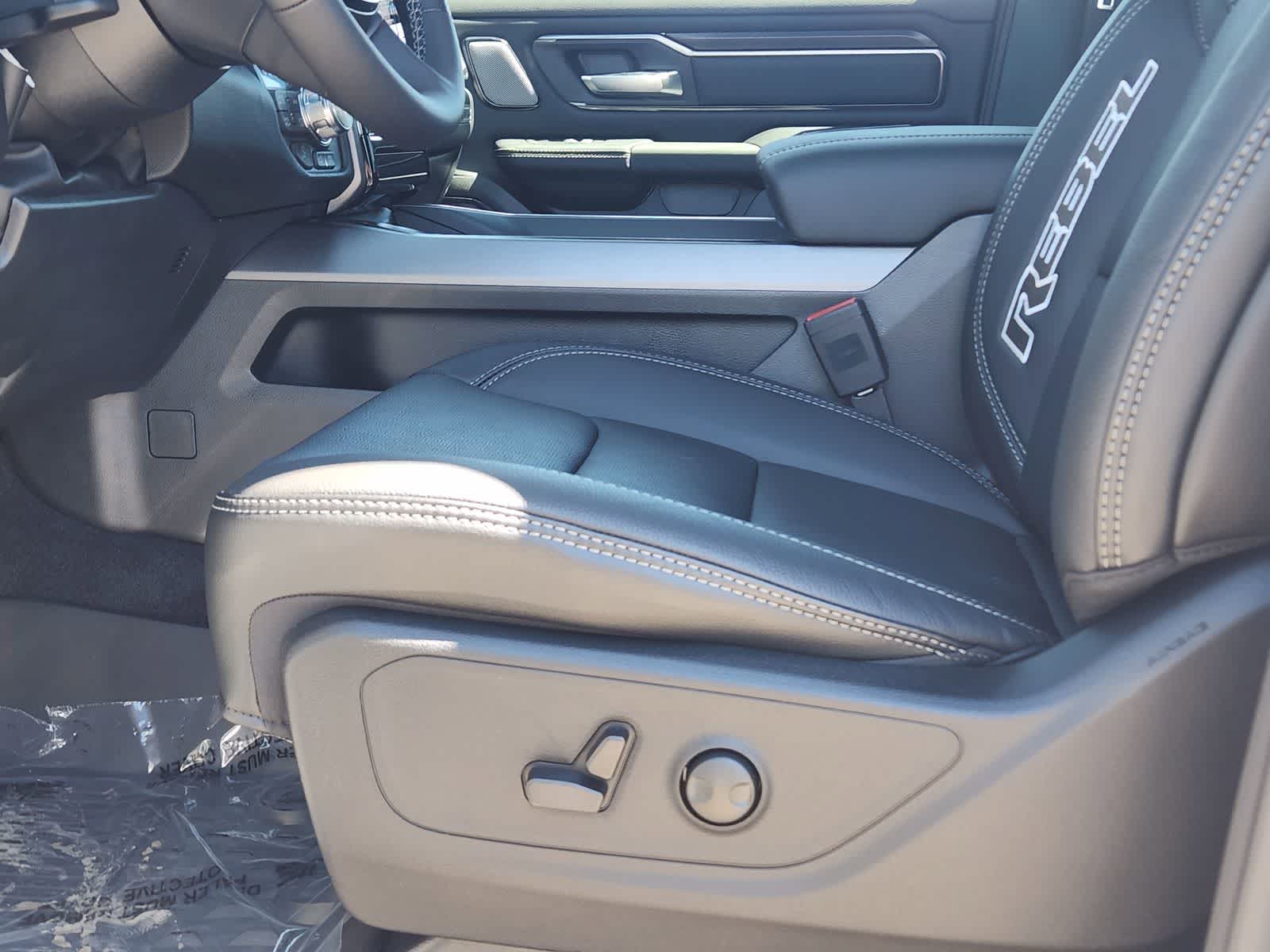 Thumbnail: 2026 RAM 1500 - 12