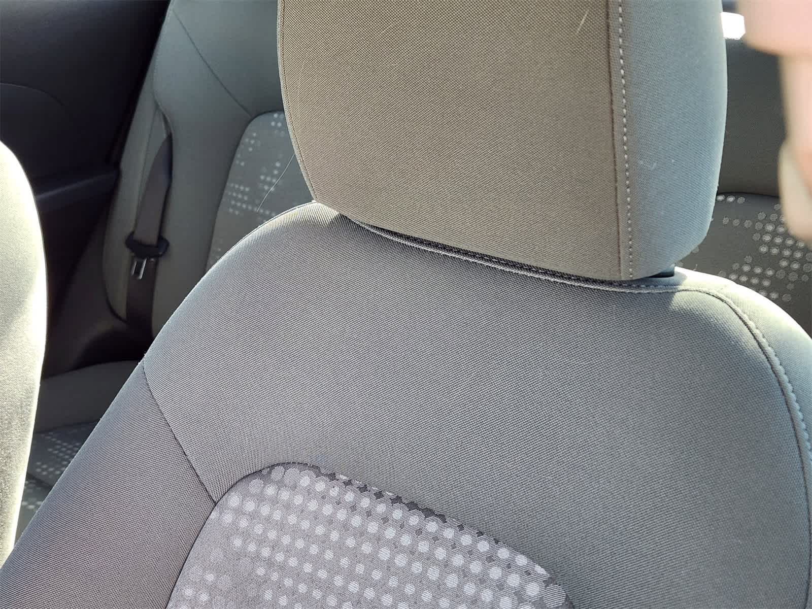 Thumbnail: 2017 Chevrolet Sonic - 25