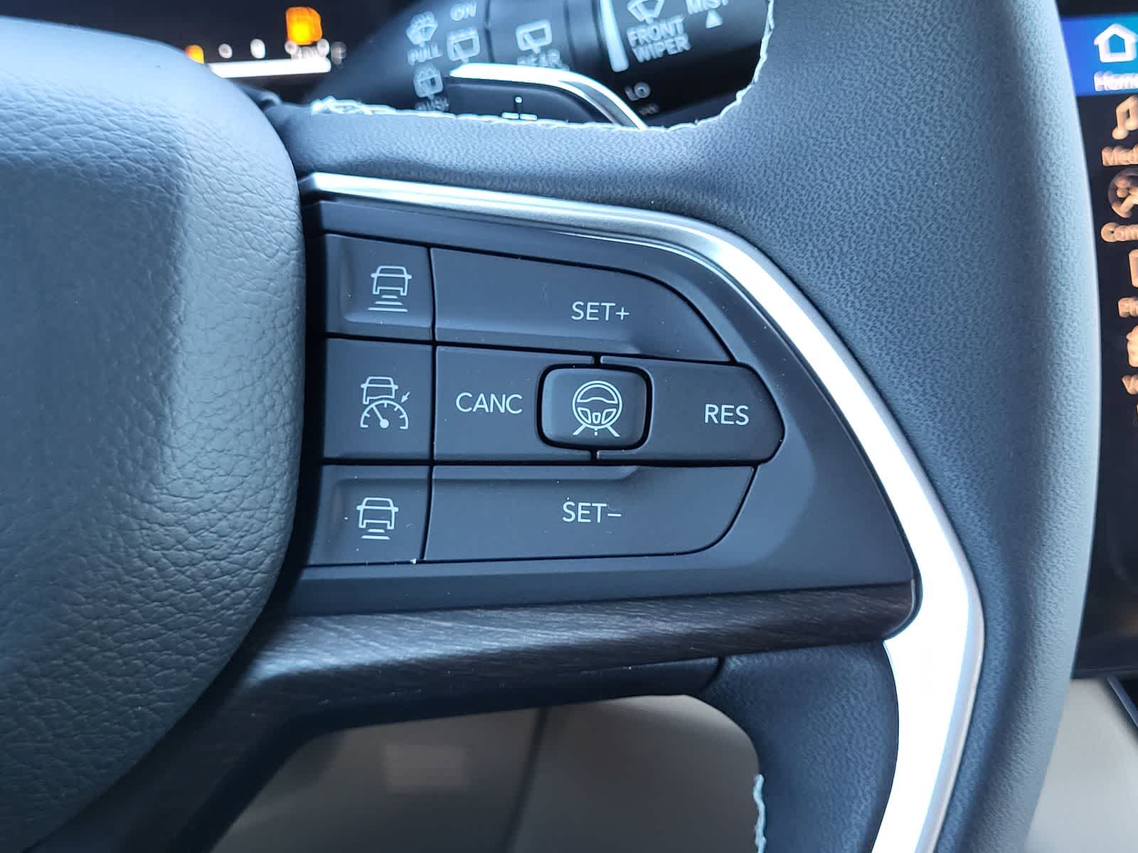 Thumbnail: 2026 Jeep Grand Cherokee - 17