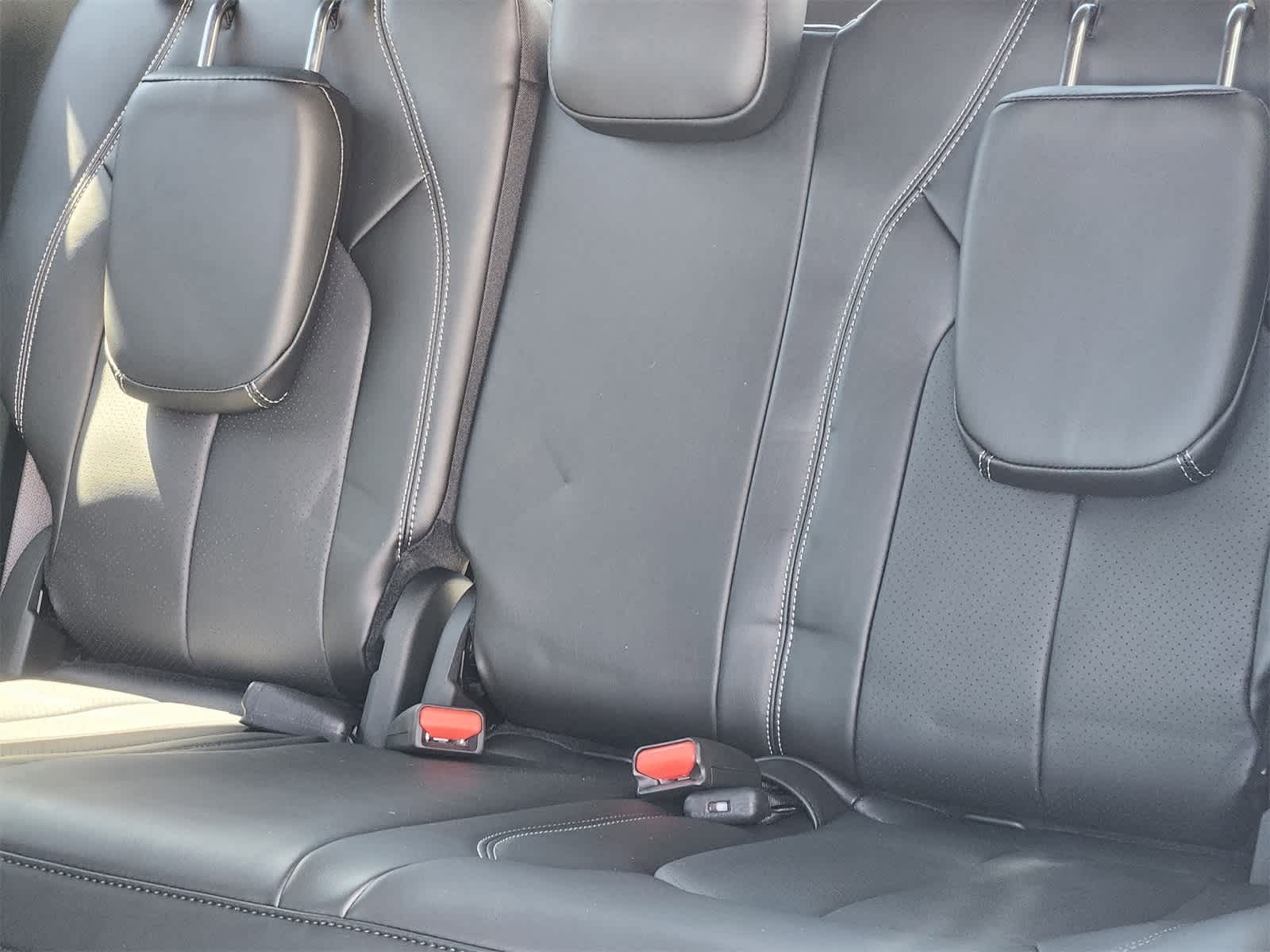 Thumbnail: 2025 Chrysler Pacifica - 26