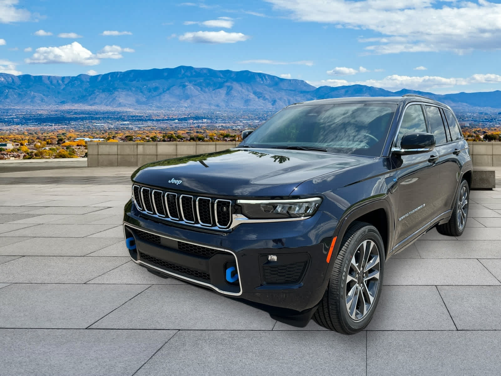2024 Jeep Grand Cherokee Overland 4xe 4x4's photo