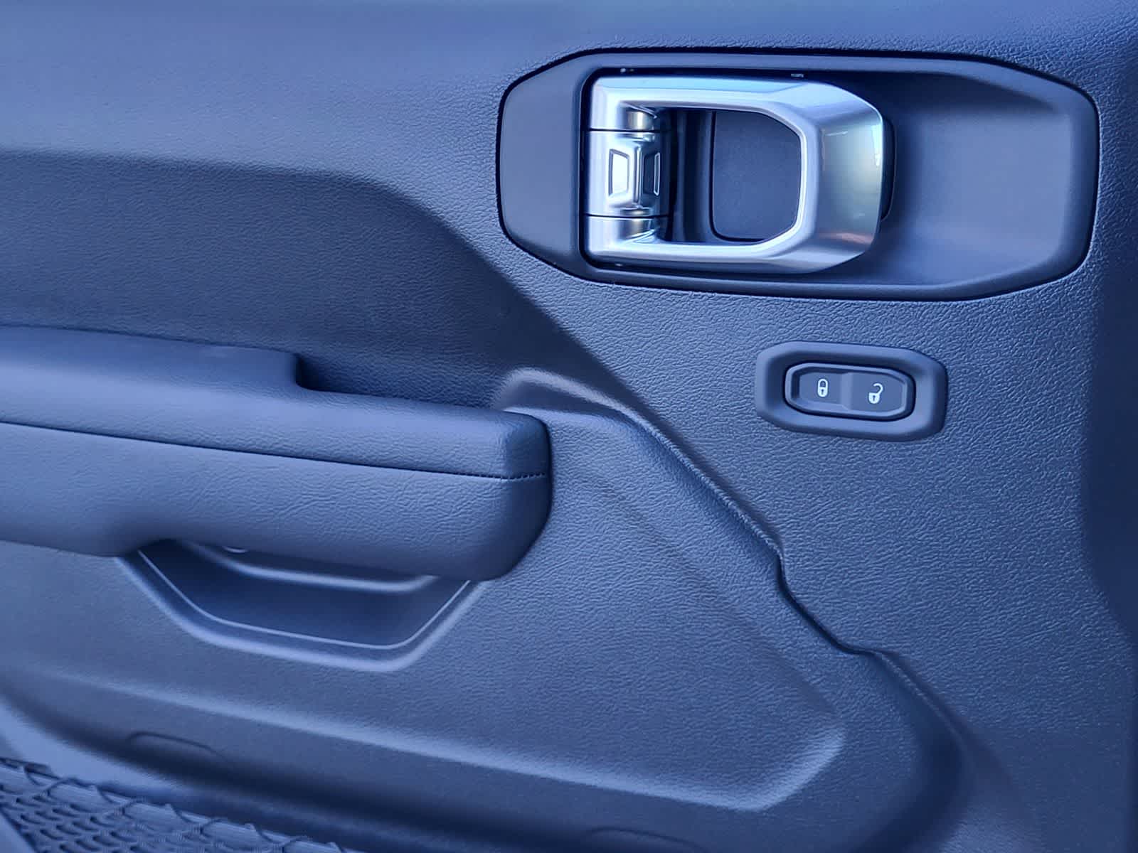 Thumbnail: 2026 Jeep Wrangler - 15