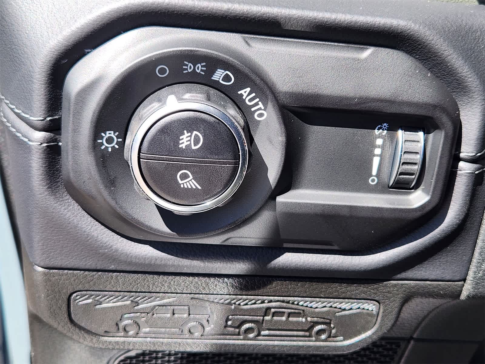 Thumbnail: 2025 Jeep Gladiator - 20