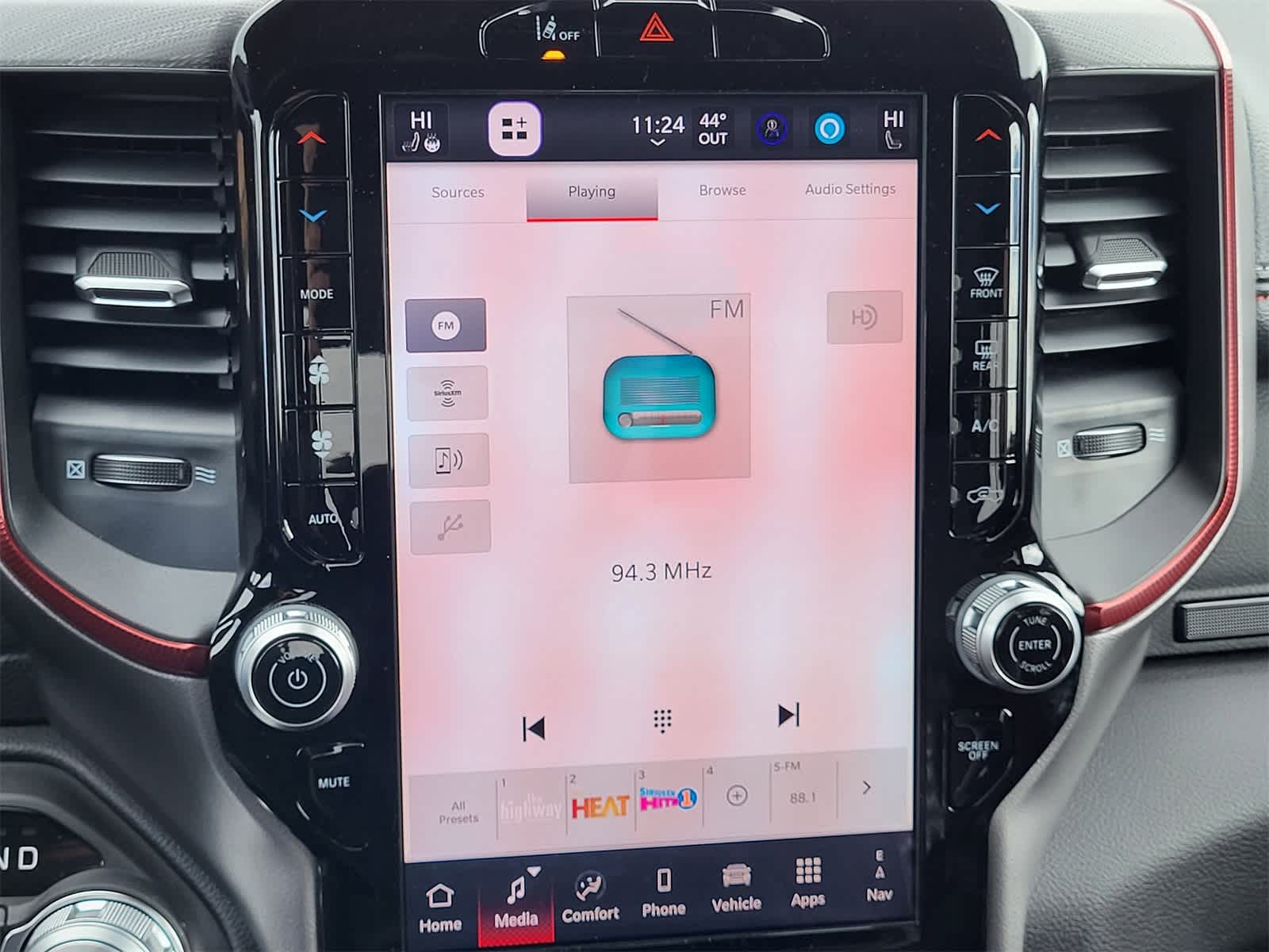 Thumbnail: 2026 RAM 1500 - 16