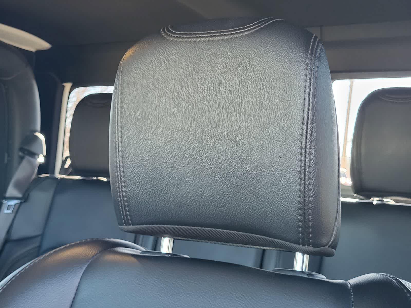 Thumbnail: 2020 Jeep Gladiator - 14