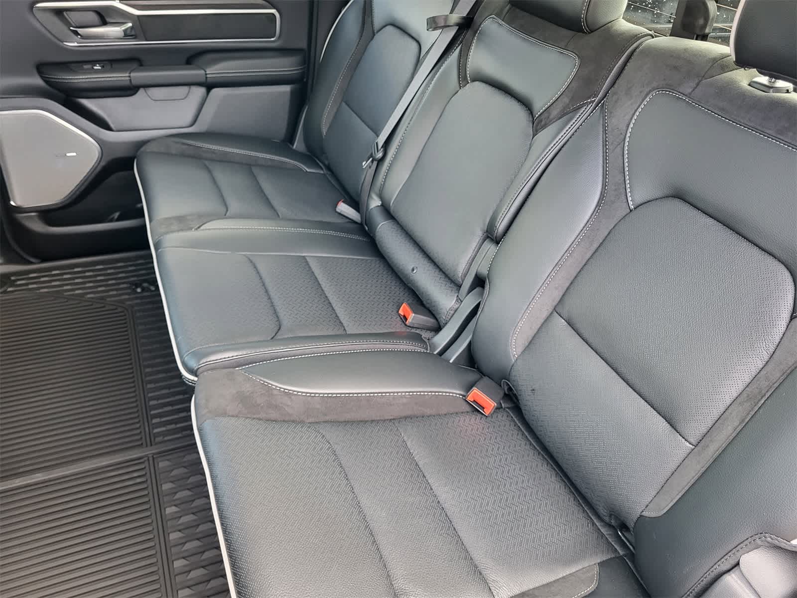 Thumbnail: 2026 RAM 1500 - 21