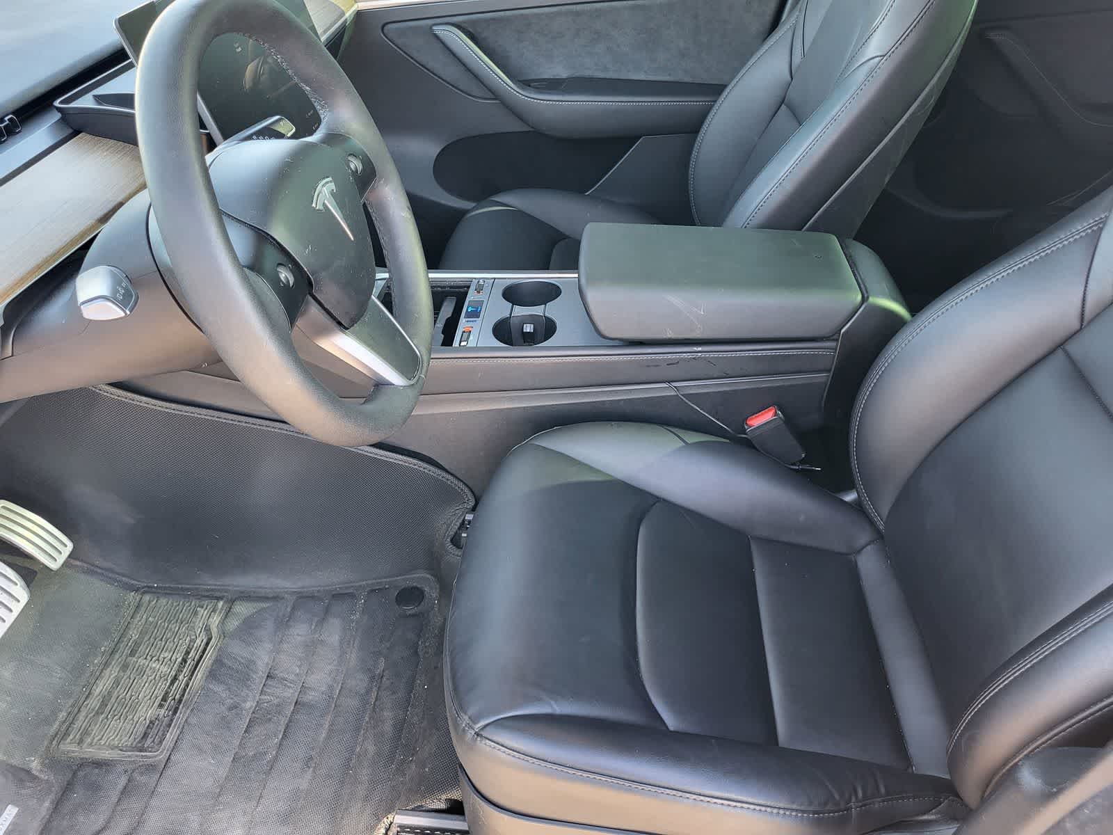 Thumbnail: 2023 Tesla Model Y - 21