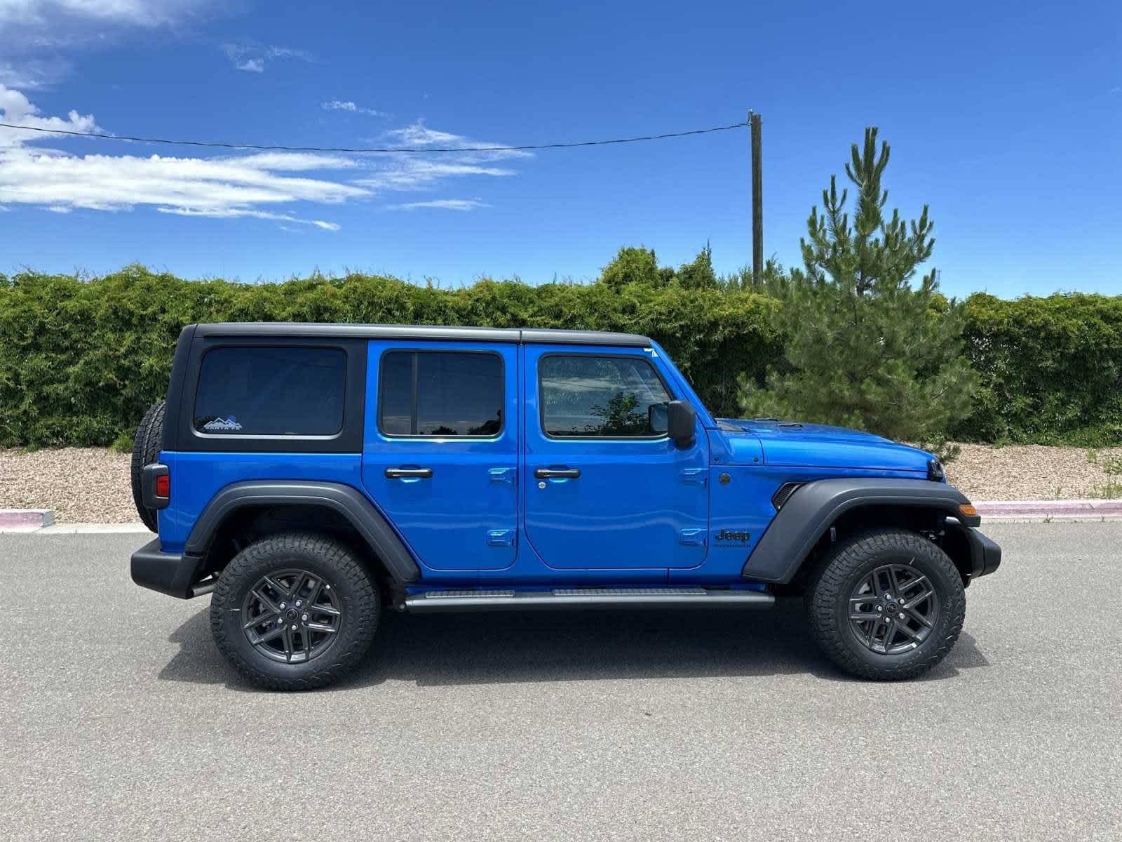 Thumbnail: 2024 Jeep Wrangler - 35