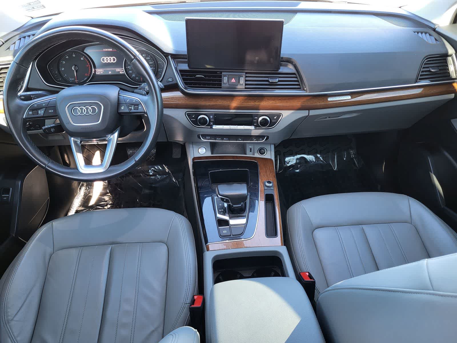 Thumbnail: 2022 Audi Q5 - 28