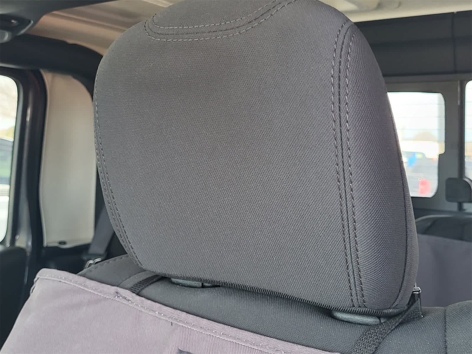 Thumbnail: 2023 Jeep Gladiator - 14