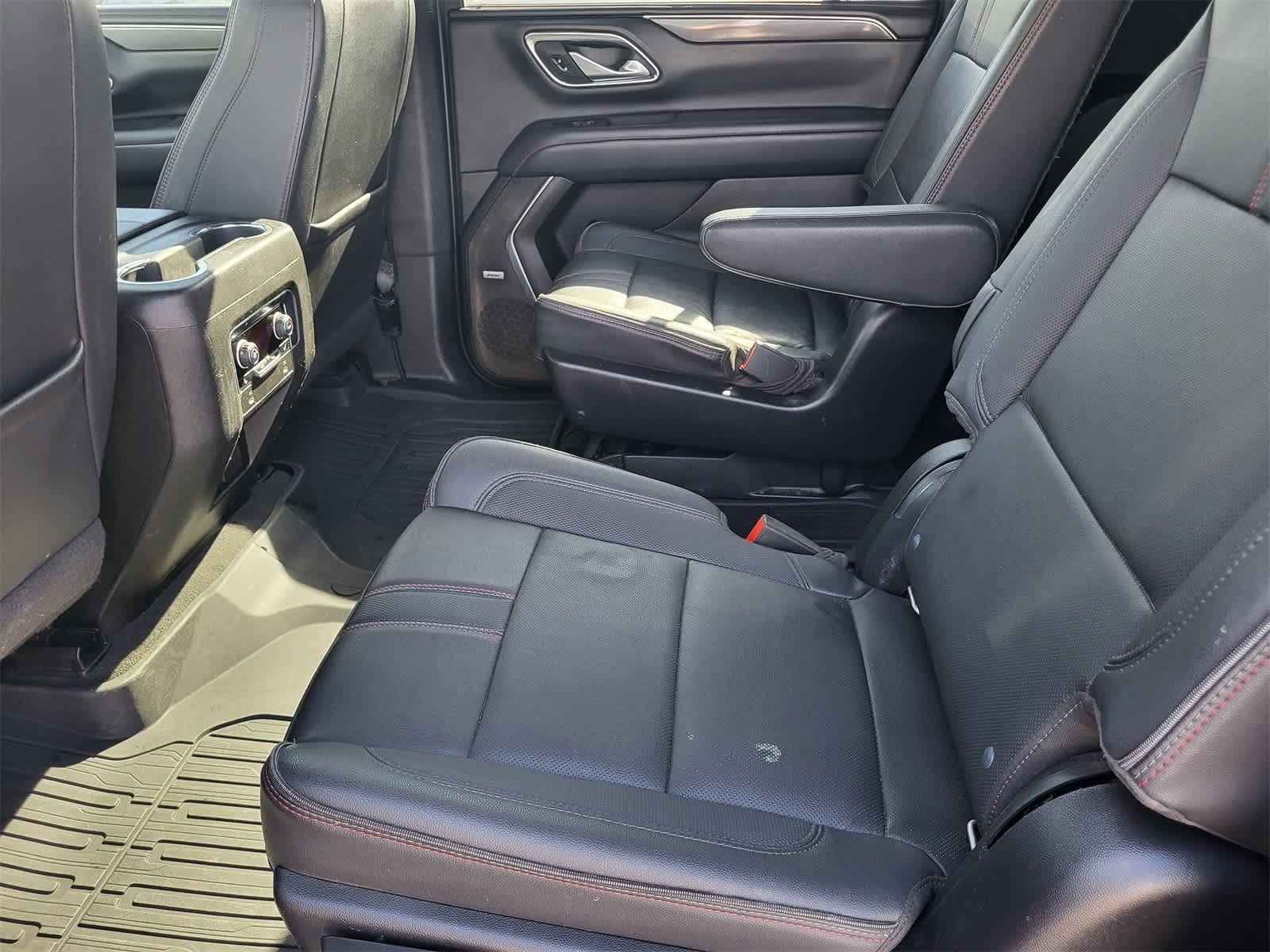 Thumbnail: 2022 Chevrolet Suburban - 29