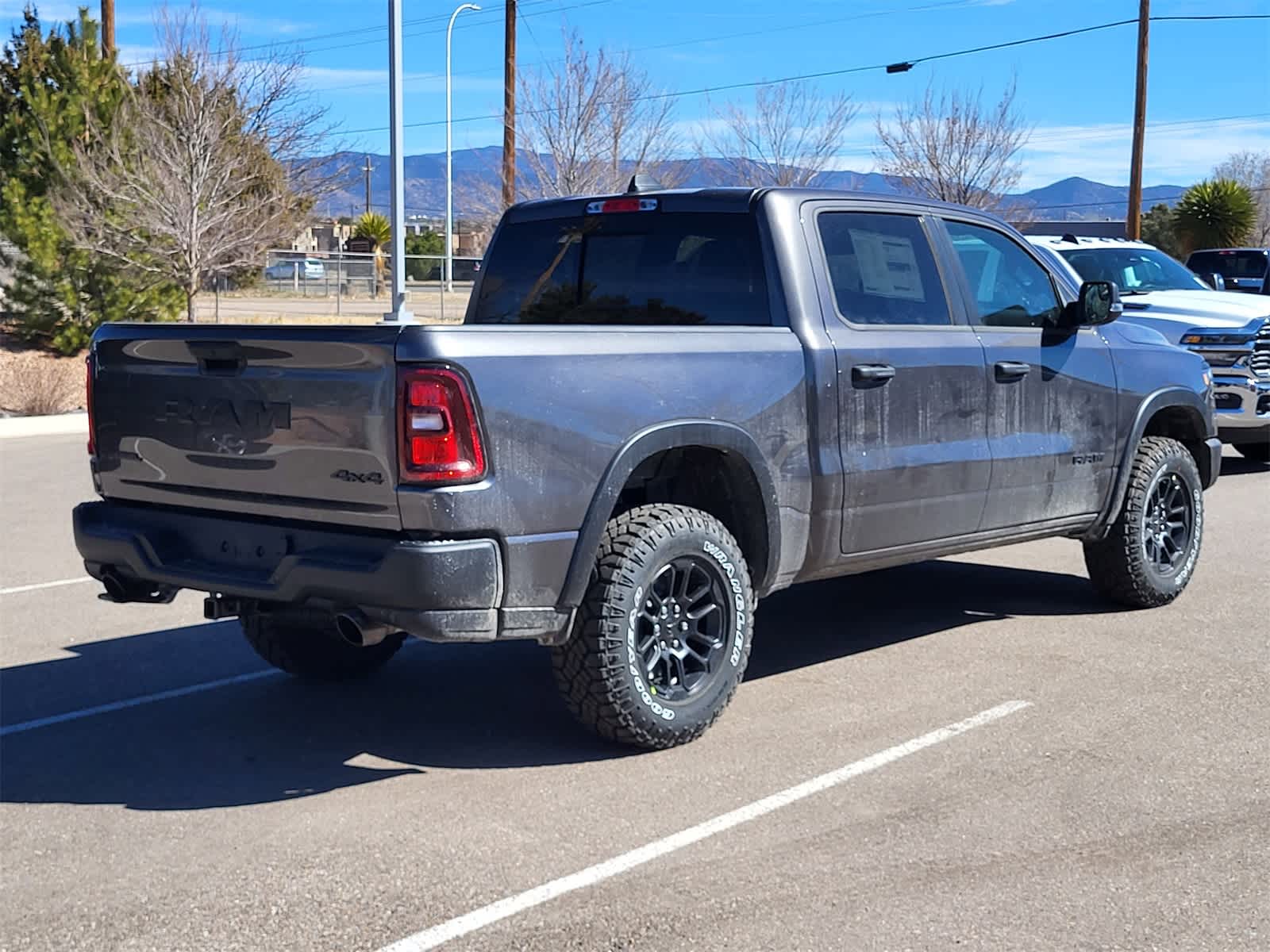 Thumbnail: 2026 RAM 1500 - 4