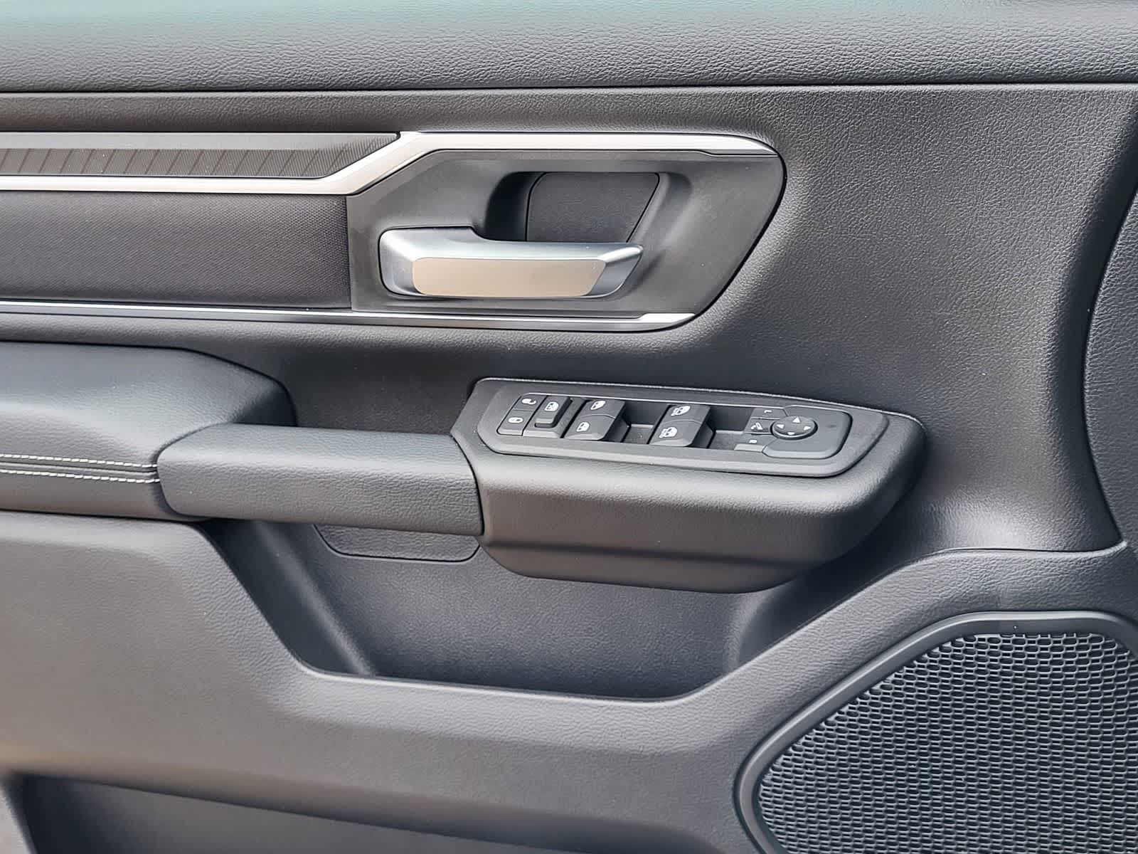 Thumbnail: 2026 RAM 1500 - 13