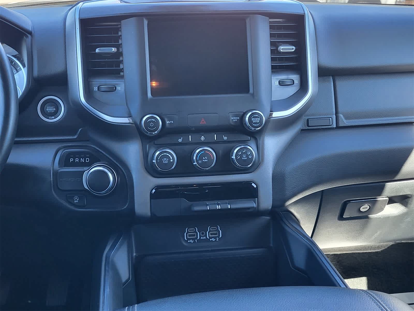 Thumbnail: 2024 RAM 1500 - 23