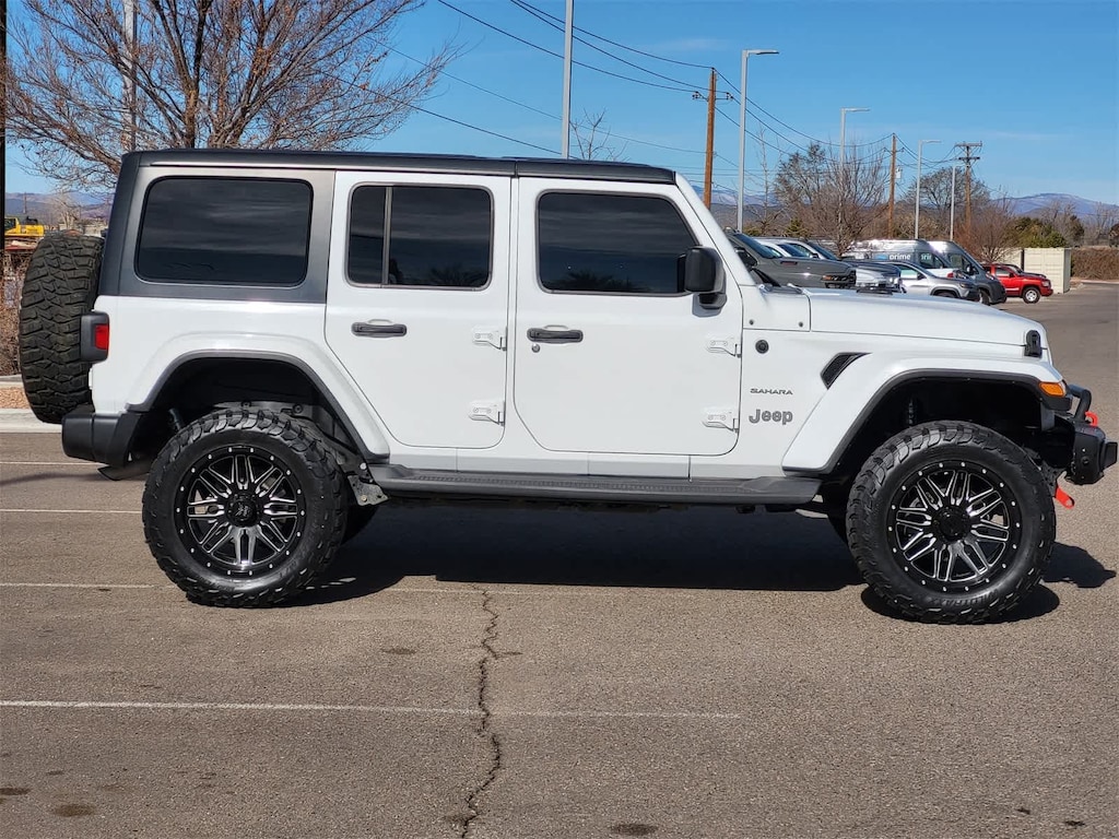 Used 2021 Jeep Wrangler Unlimited Sahara SUV