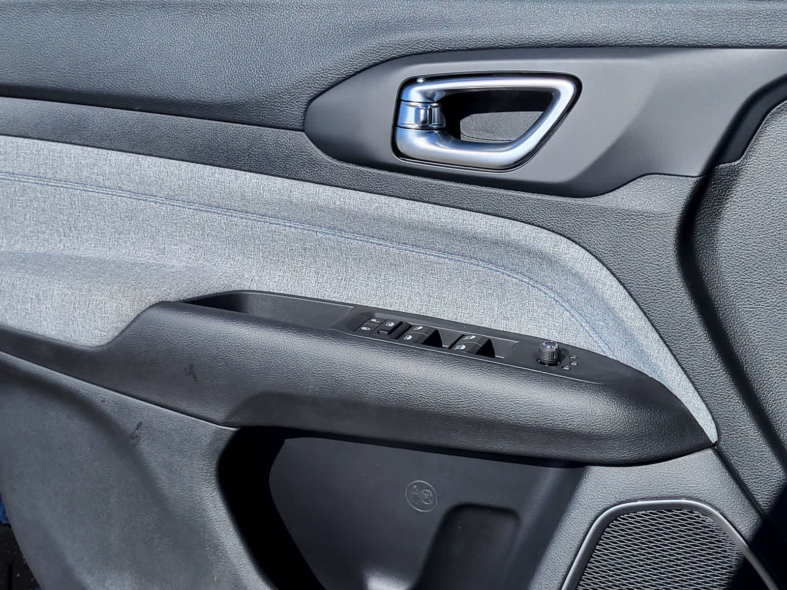 2026 Jeep Compass Latitude - Photo 16