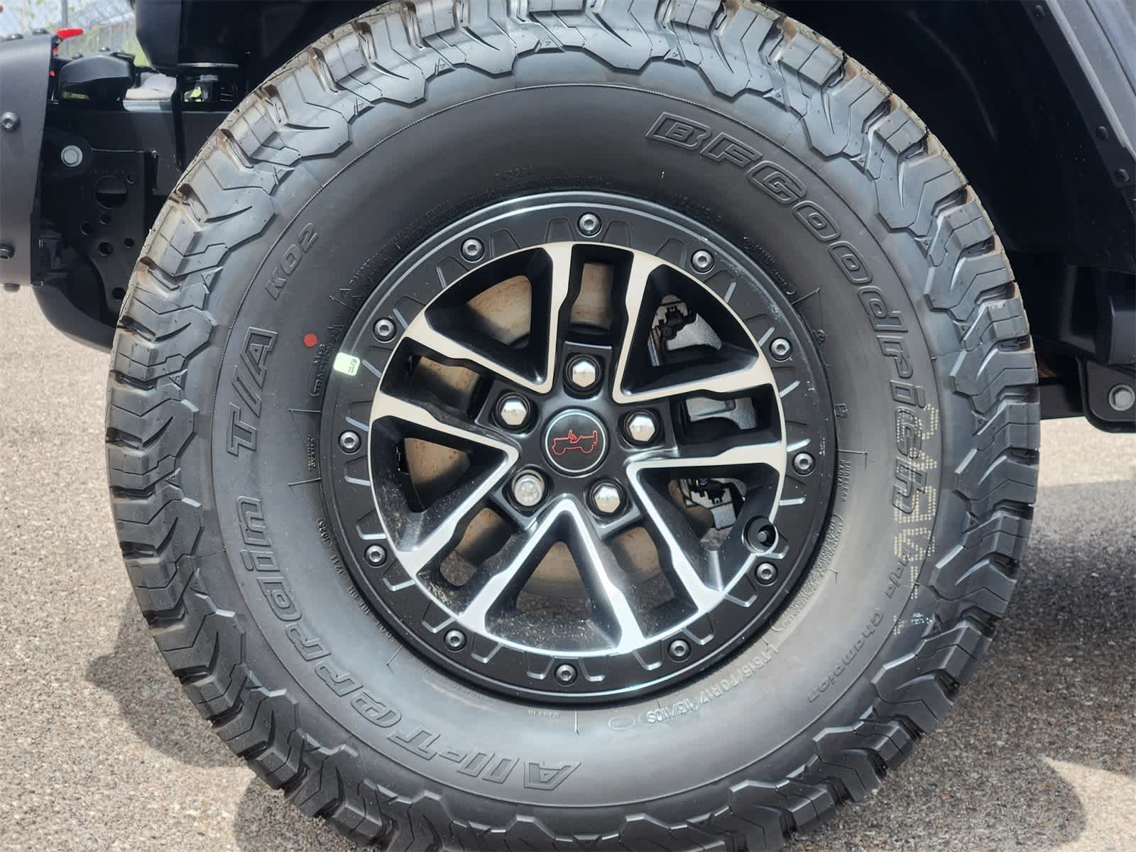 Thumbnail: 2025 Jeep Wrangler - 10